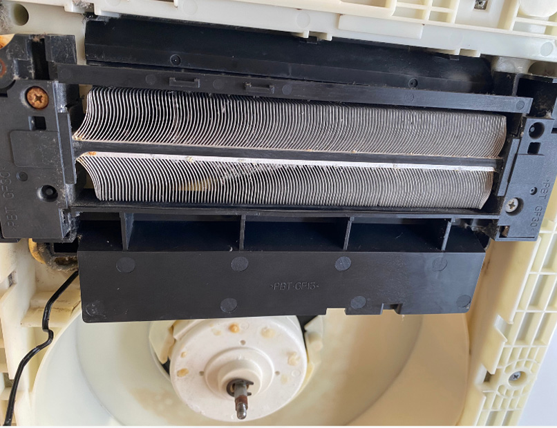 東京都大田区南雪谷の浴室乾燥機クリーニングの作業後2