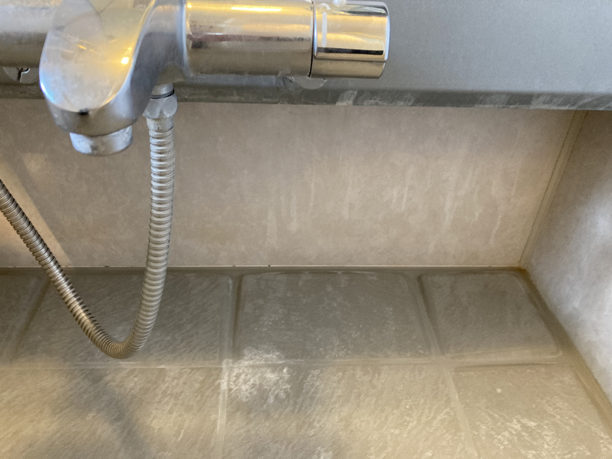 静岡県掛川市の浴室・お風呂クリーニングの作業前1