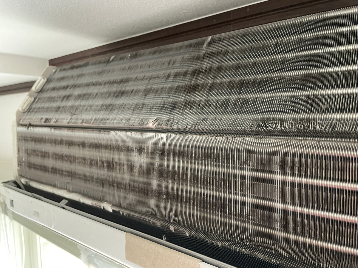 神奈川県横浜市南区の壁掛けエアコンの作業前1