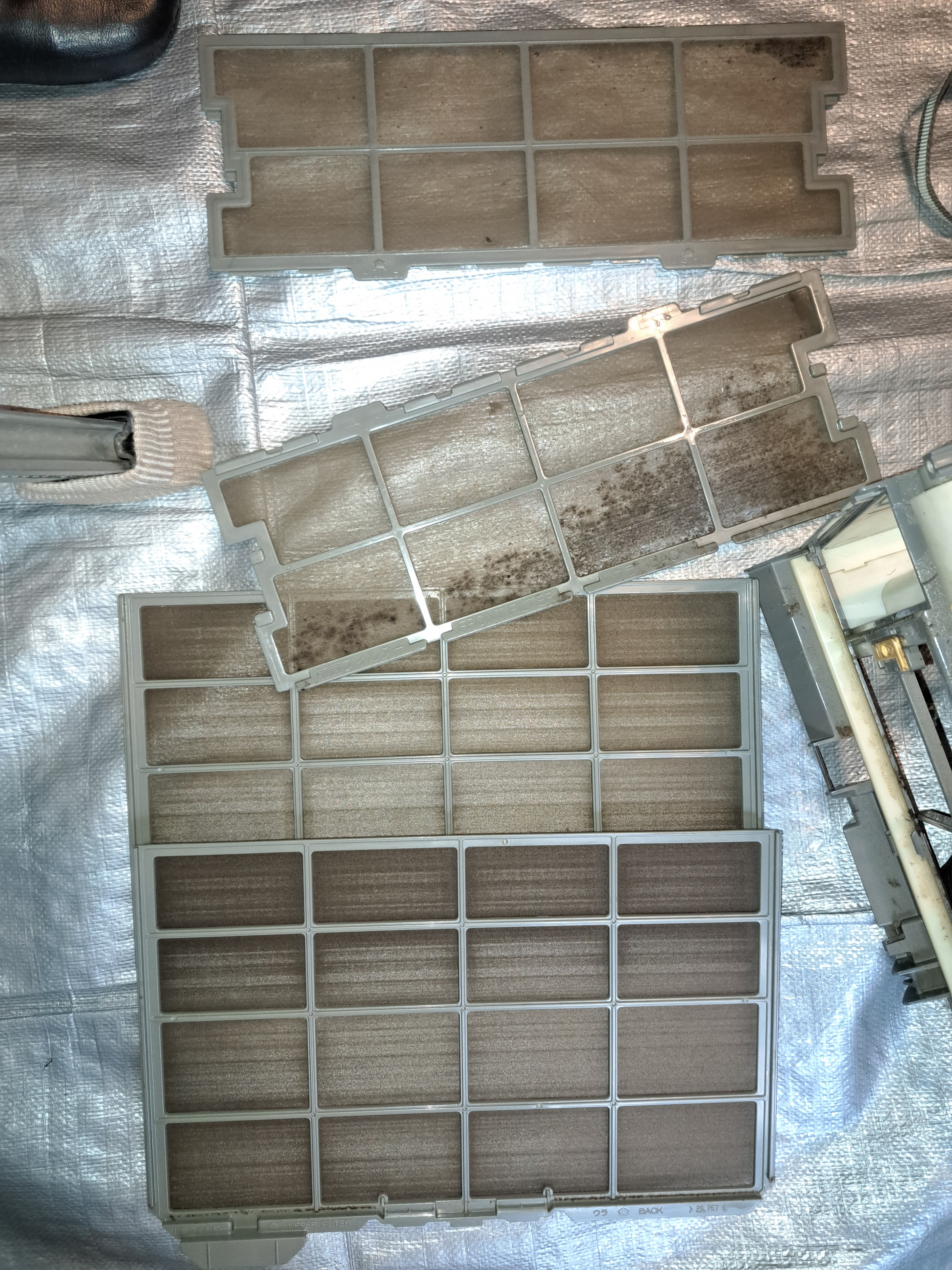 埼玉県坂戸市の壁掛けエアコンの作業前2