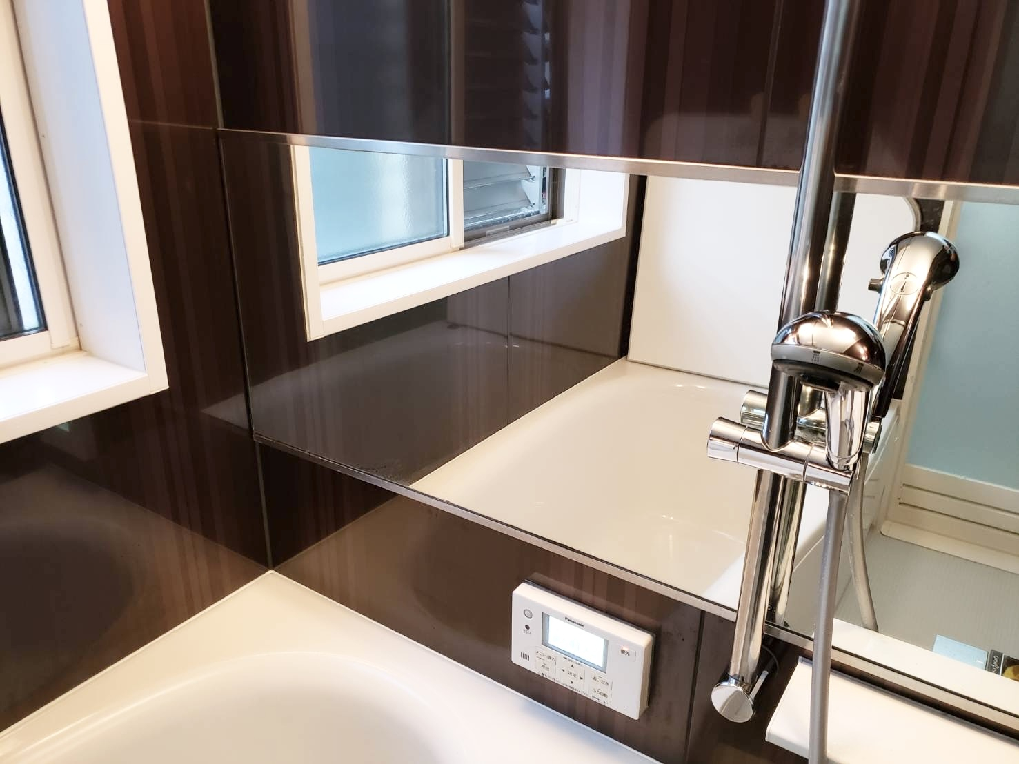 新潟県新潟市江南区所島の浴室・お風呂クリーニングの作業後1