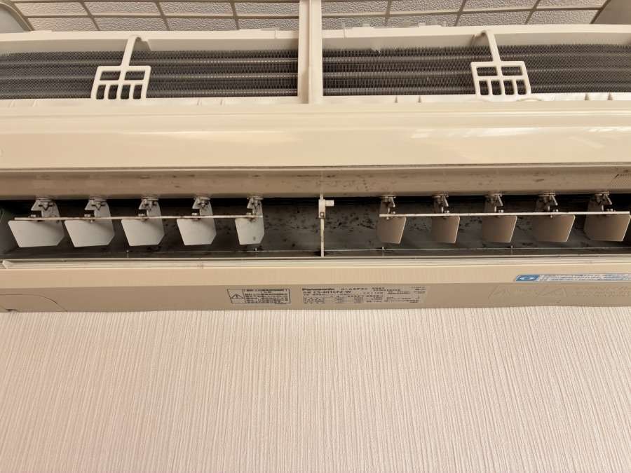 東京都小金井市桜町の壁掛けエアコンの作業前1