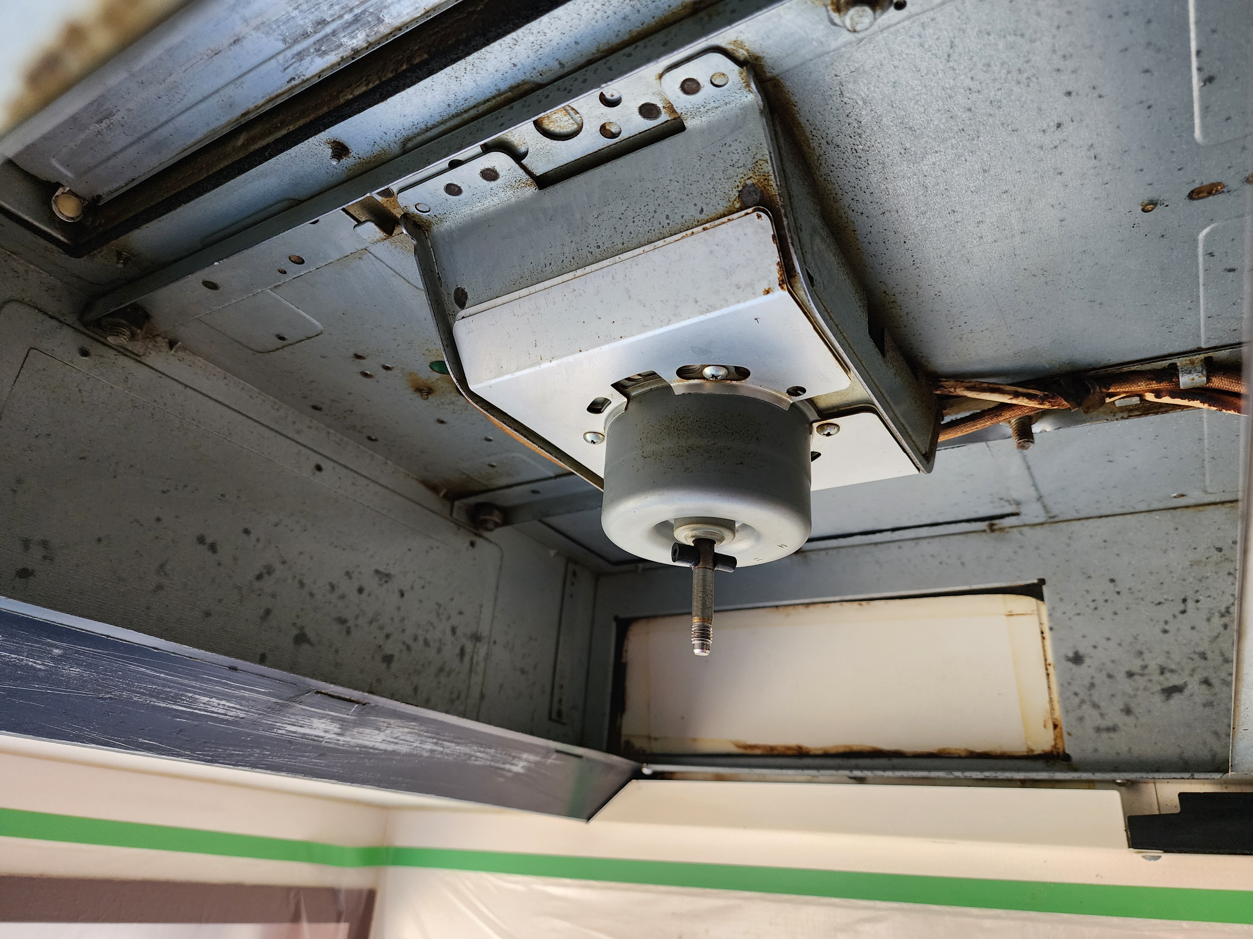 東京都新宿区のレンジフードクリーニングの作業後1