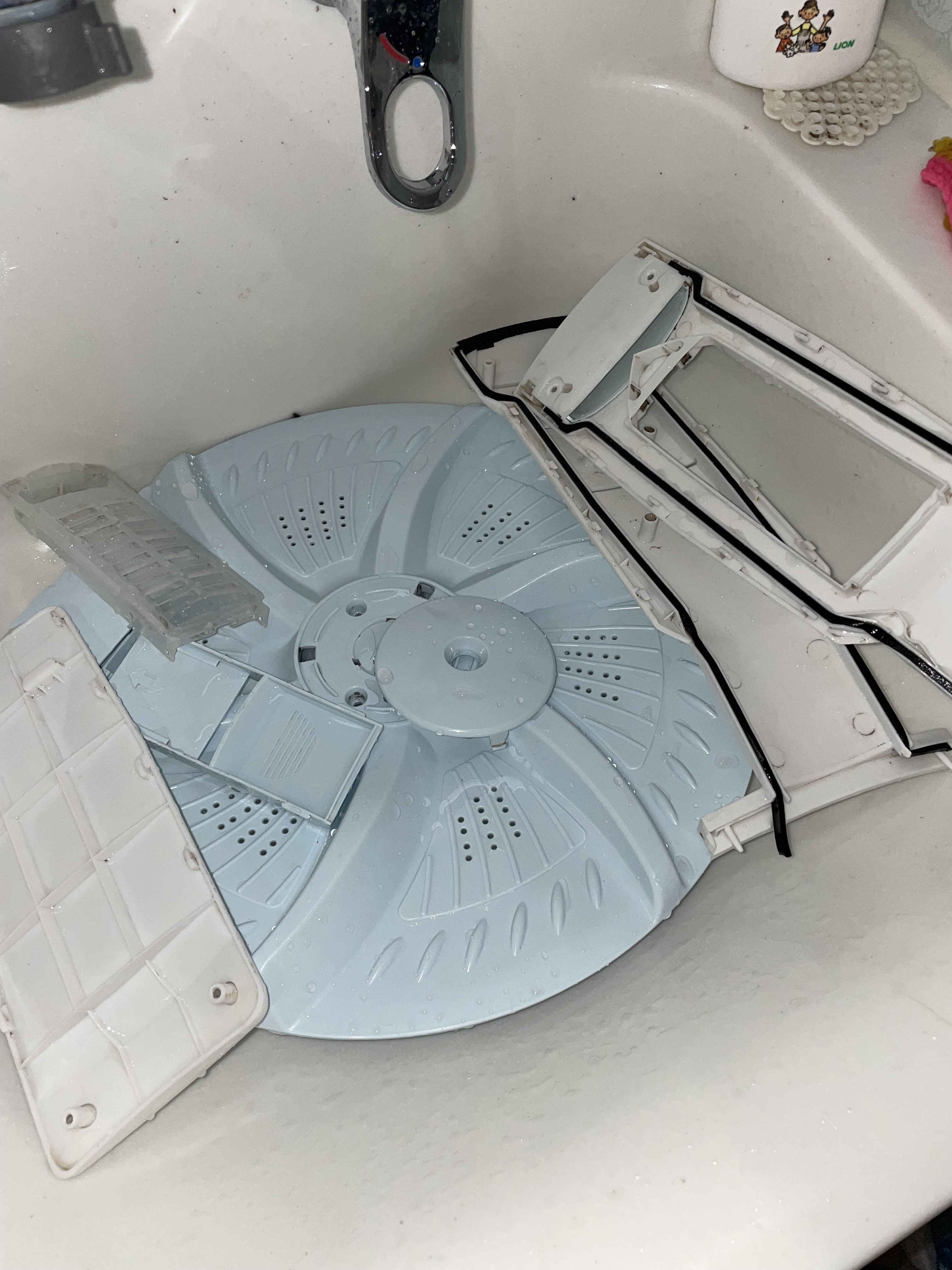 愛知県名古屋市千種区の洗濯機分解クリーニングの作業後3