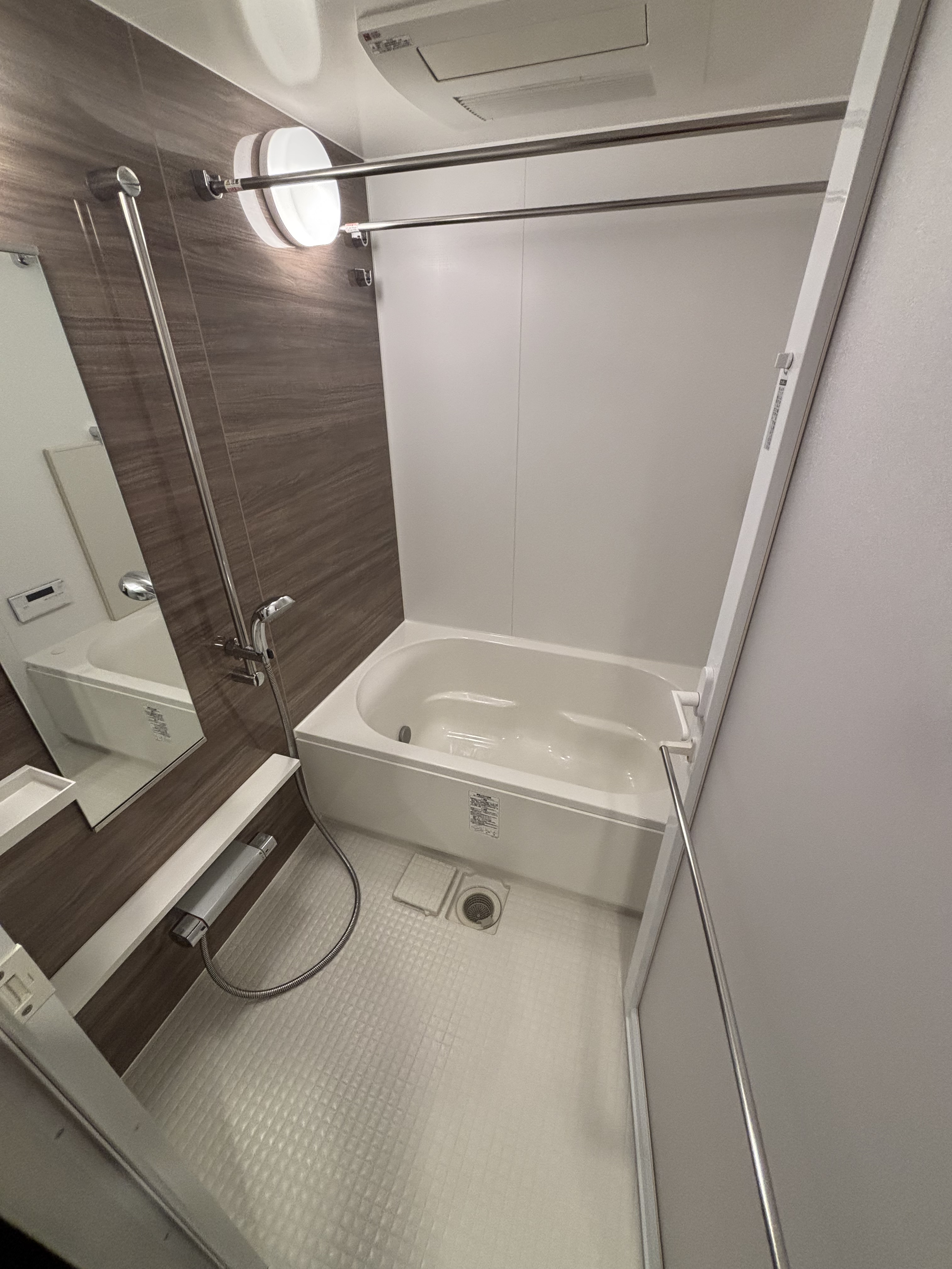 埼玉県さいたま市浦和区上木崎の浴室・お風呂クリーニングの作業後1