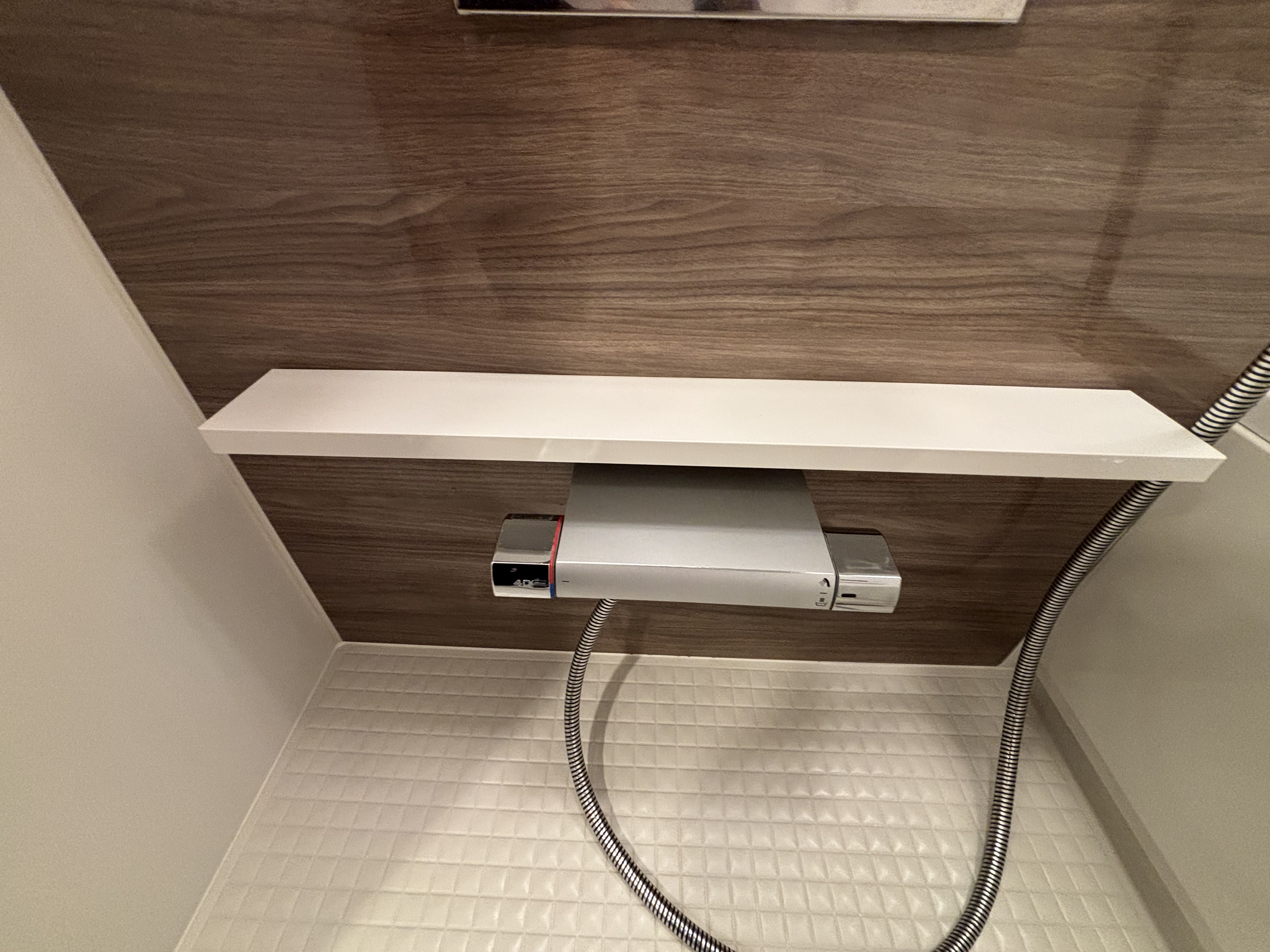 埼玉県さいたま市浦和区上木崎の浴室・お風呂クリーニングの作業後2