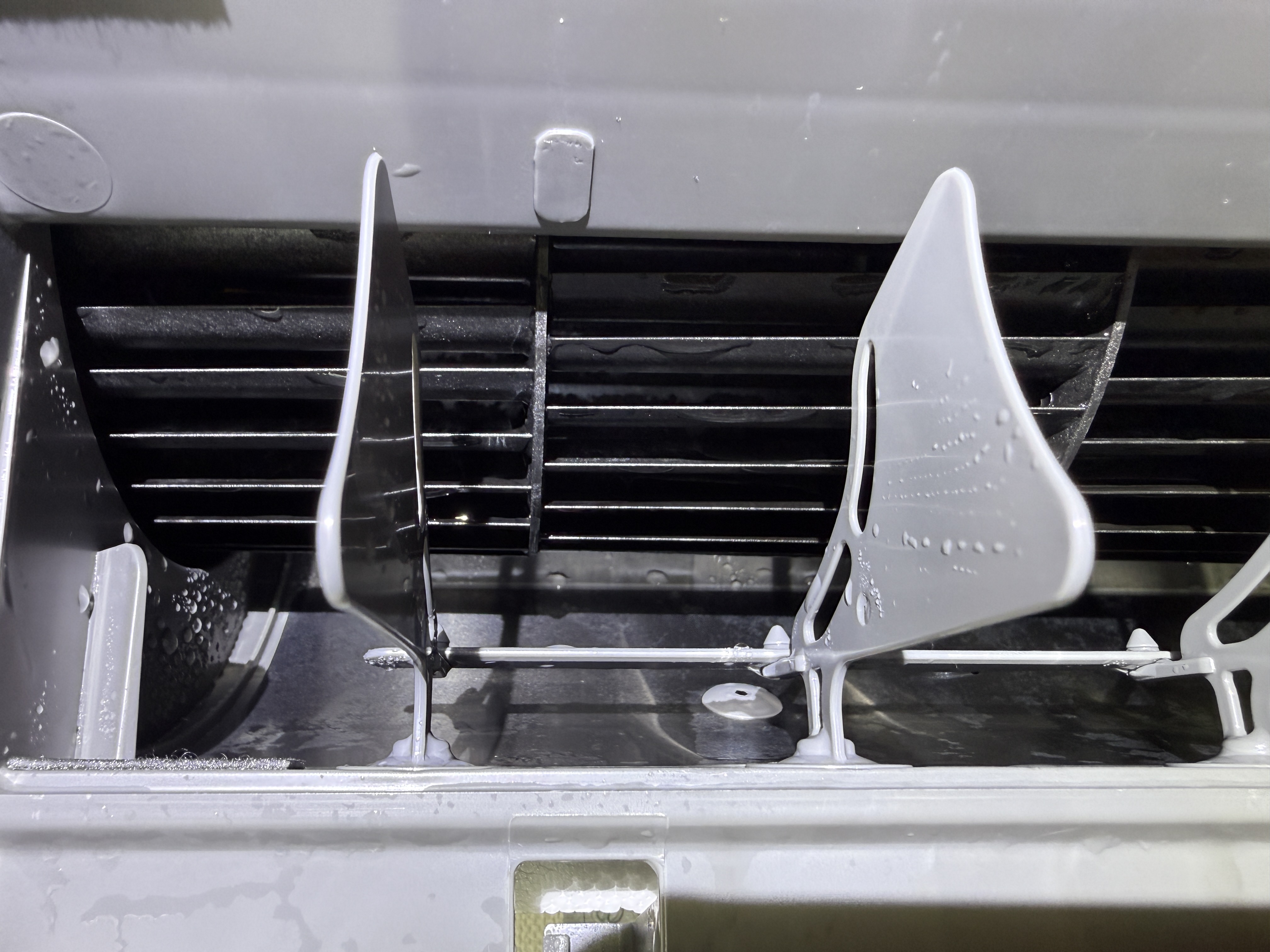 東京都北区のお掃除機能付きエアコンの作業後1