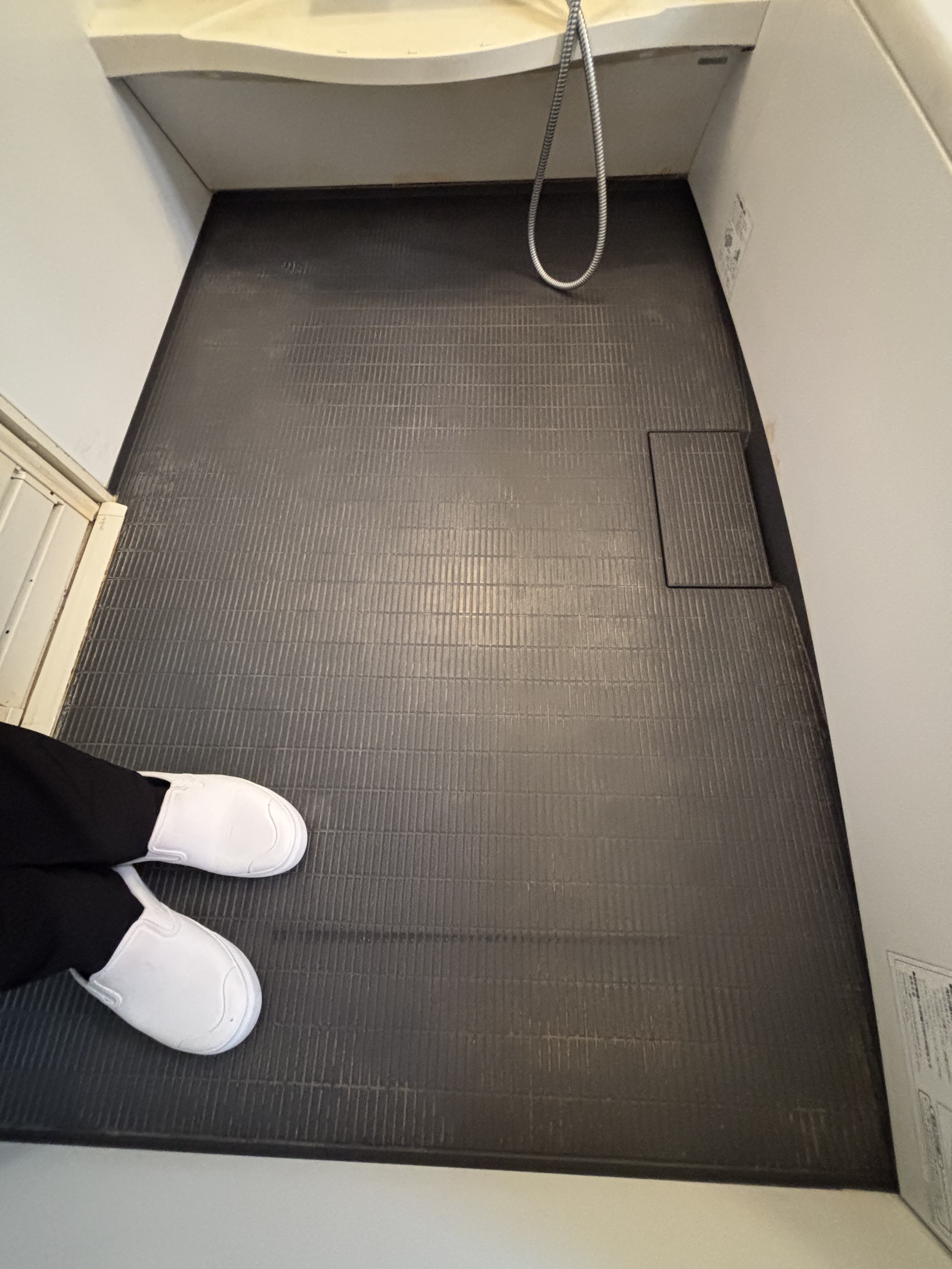 埼玉県越谷市の浴室・お風呂クリーニングの作業前1