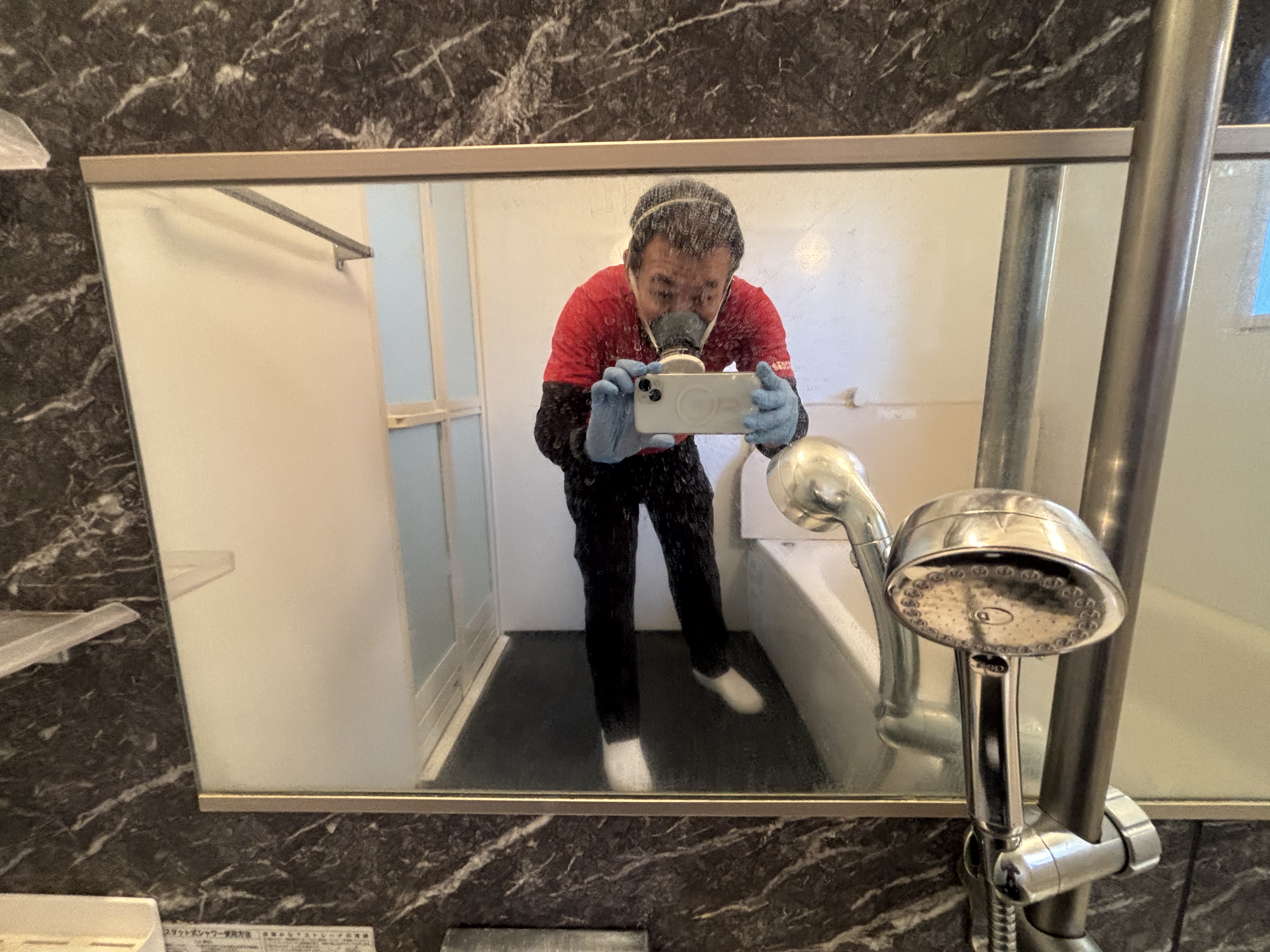 埼玉県越谷市の浴室・お風呂クリーニングの作業前3