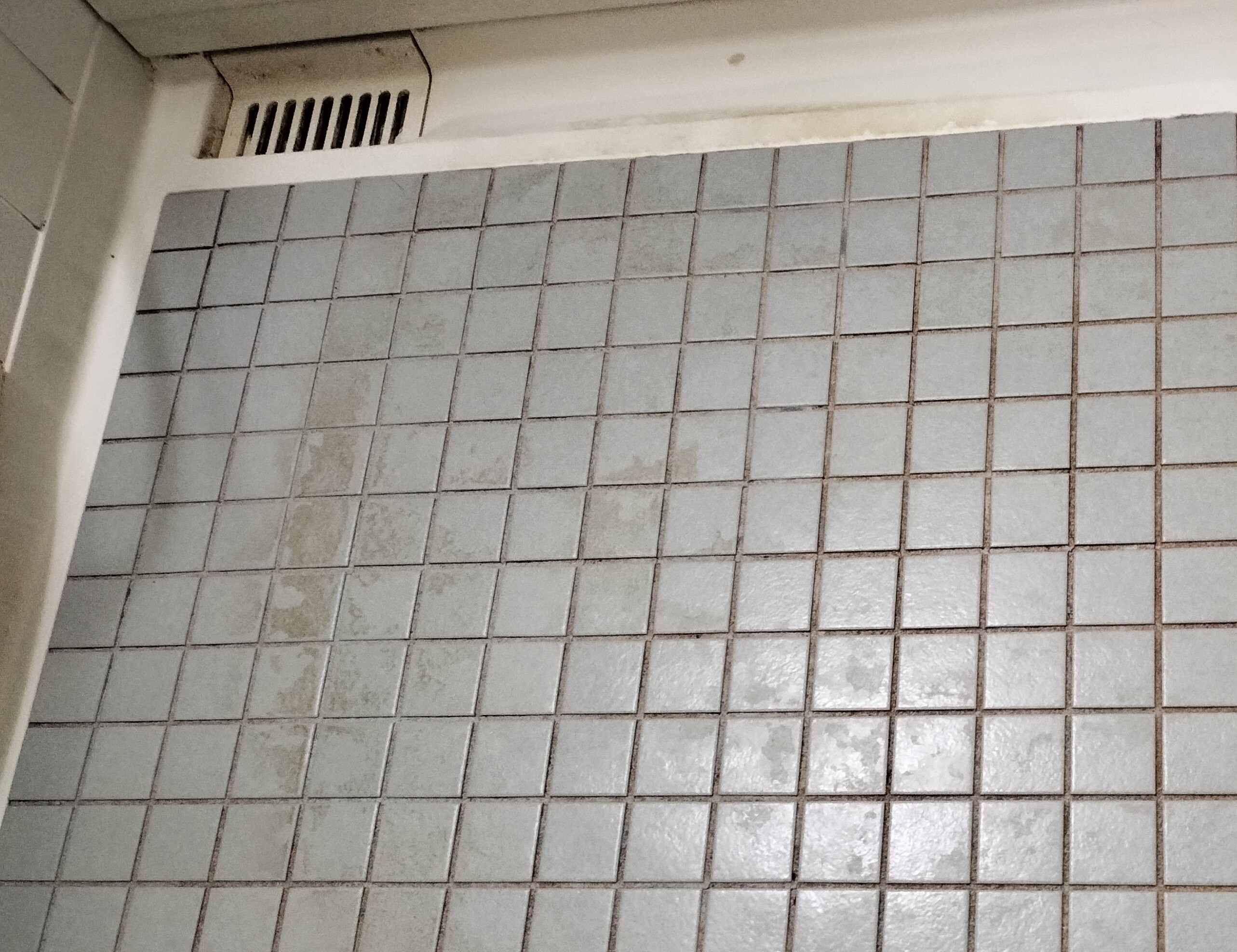 茨城県つくば市の浴室・お風呂クリーニングの作業前3