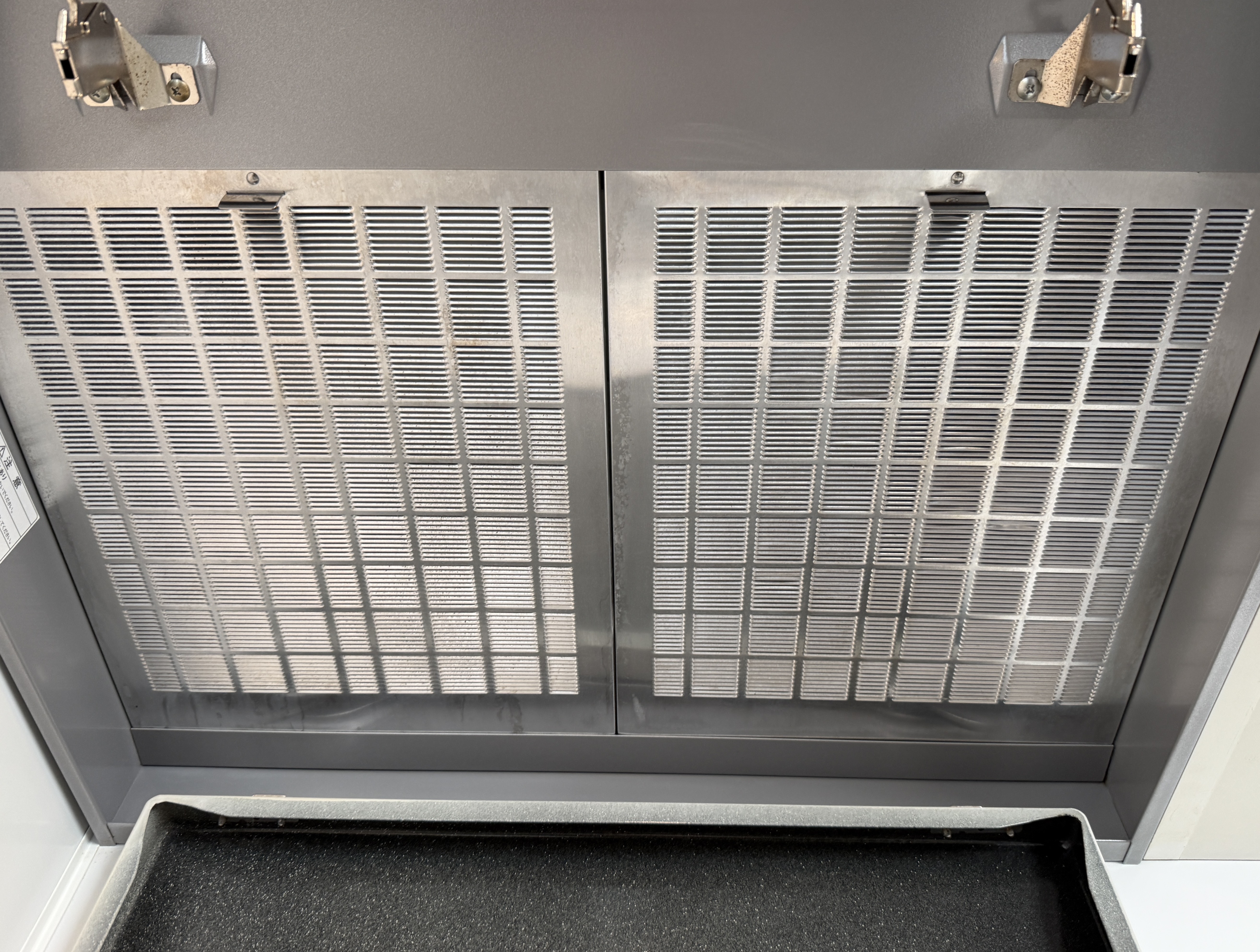 東京都荒川区のレンジフードクリーニングの作業後1