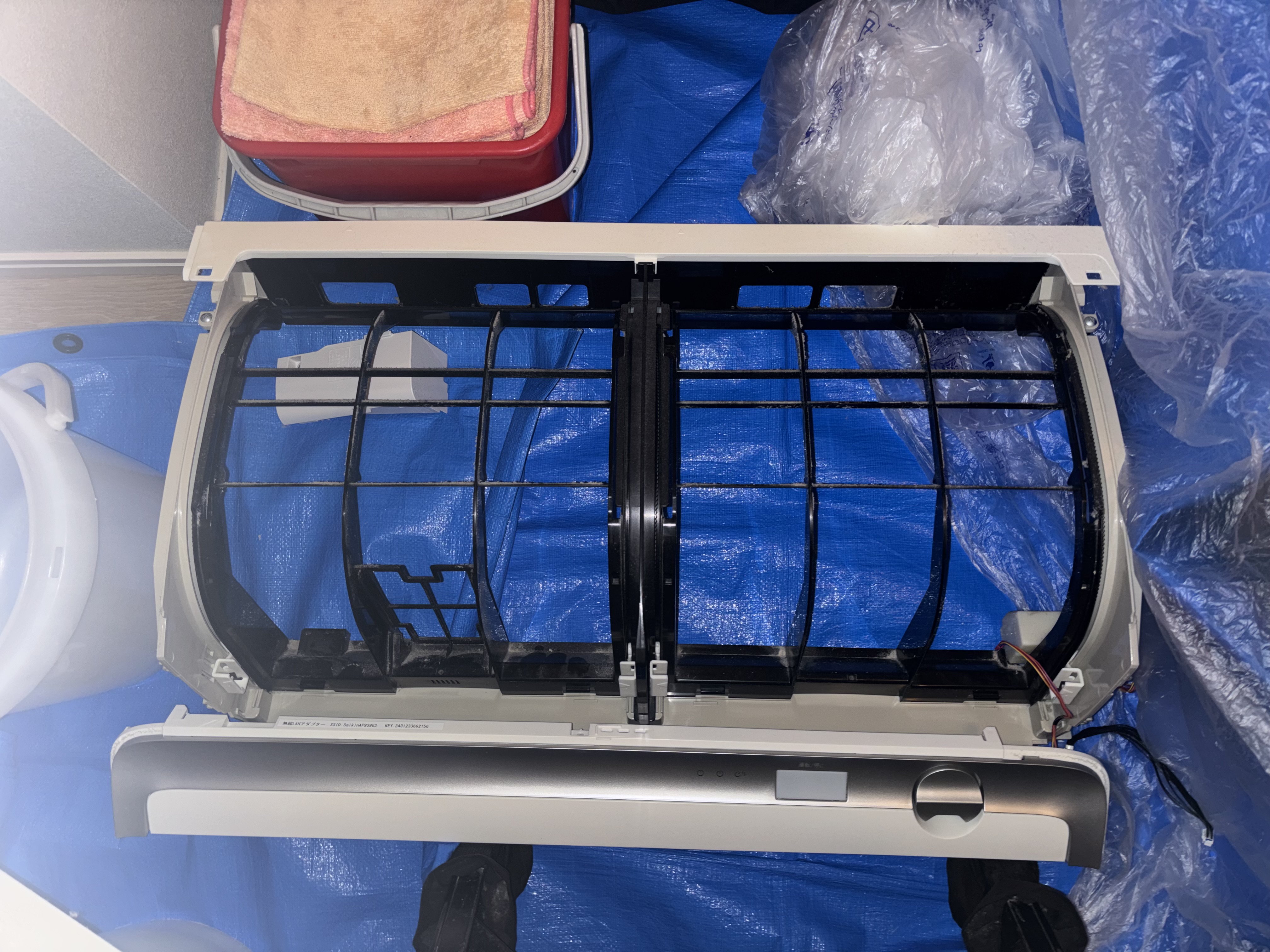 埼玉県さいたま市浦和区のお掃除機能付きエアコンの作業前3