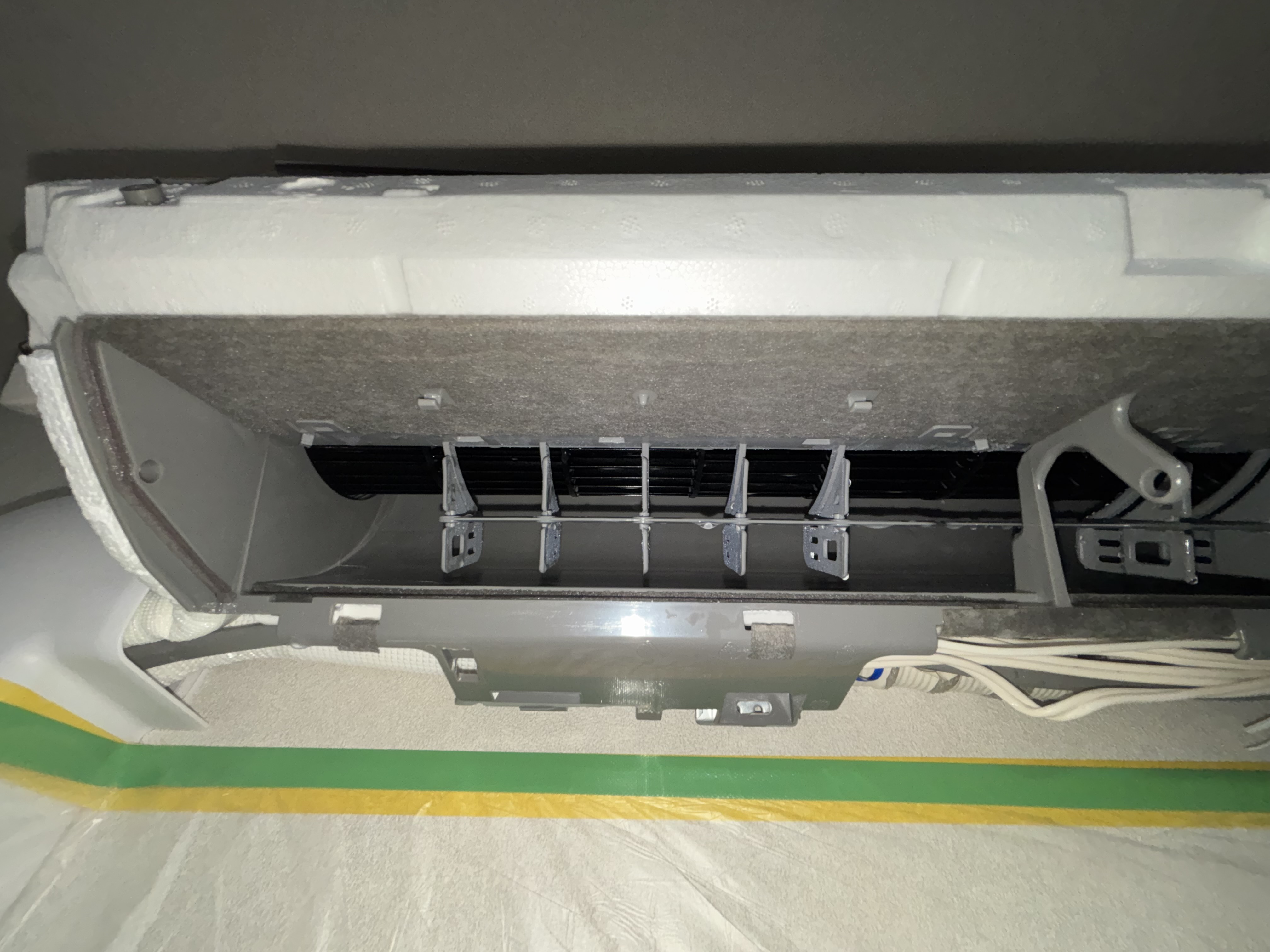 埼玉県さいたま市浦和区のお掃除機能付きエアコンの作業後2