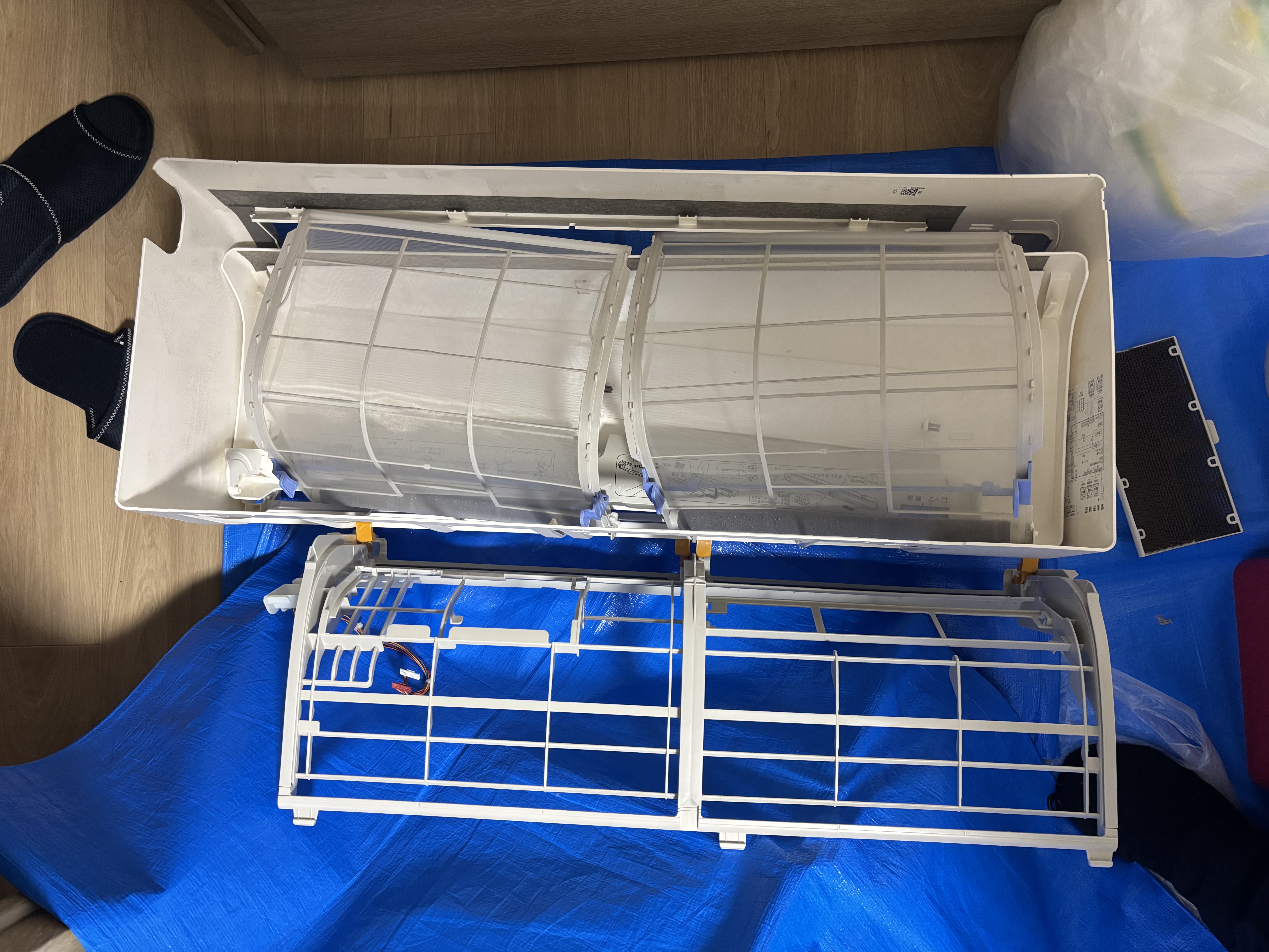 埼玉県さいたま市浦和区のお掃除機能付きエアコンの作業前3