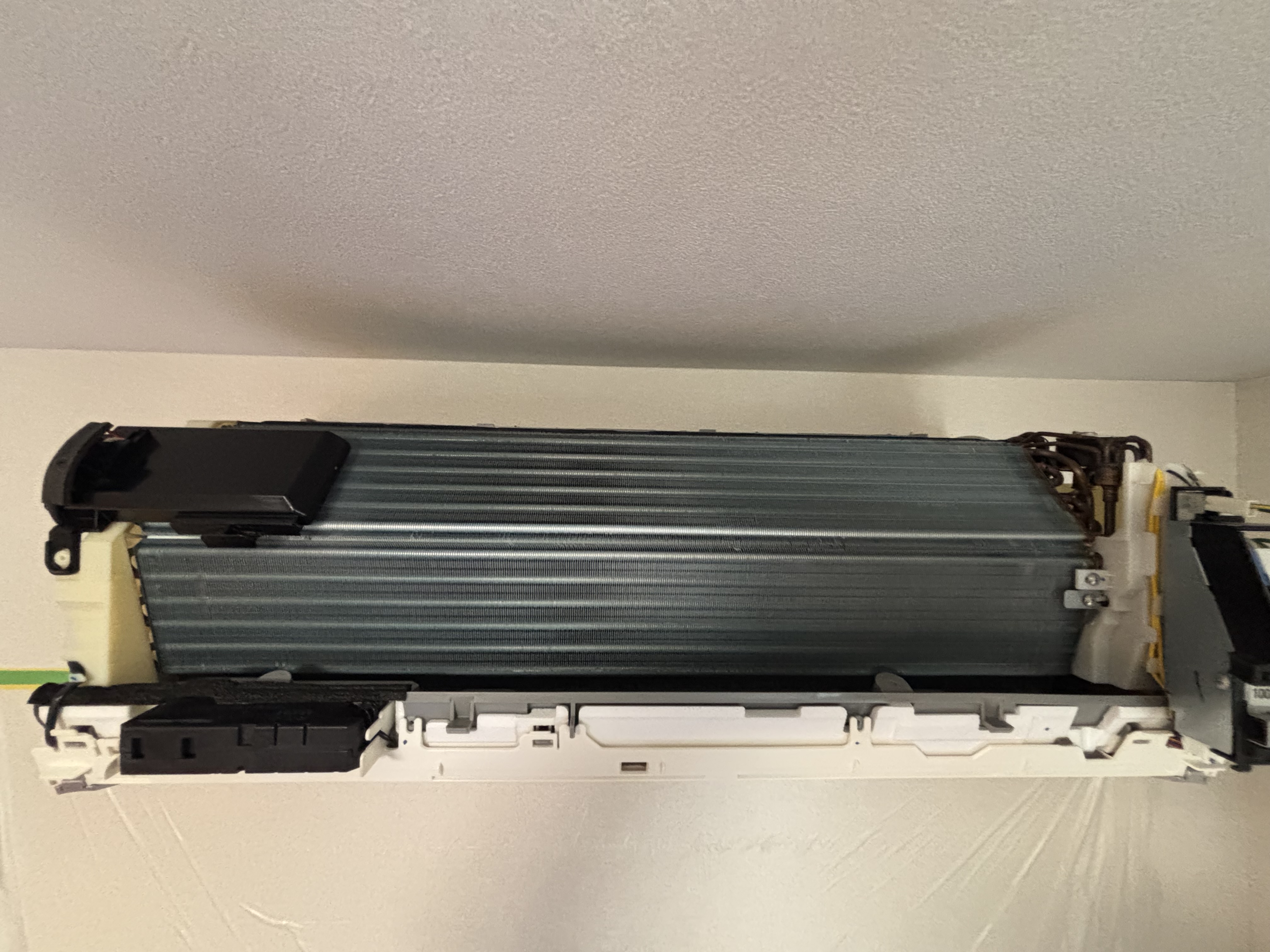 埼玉県さいたま市浦和区のお掃除機能付きエアコンの作業後1