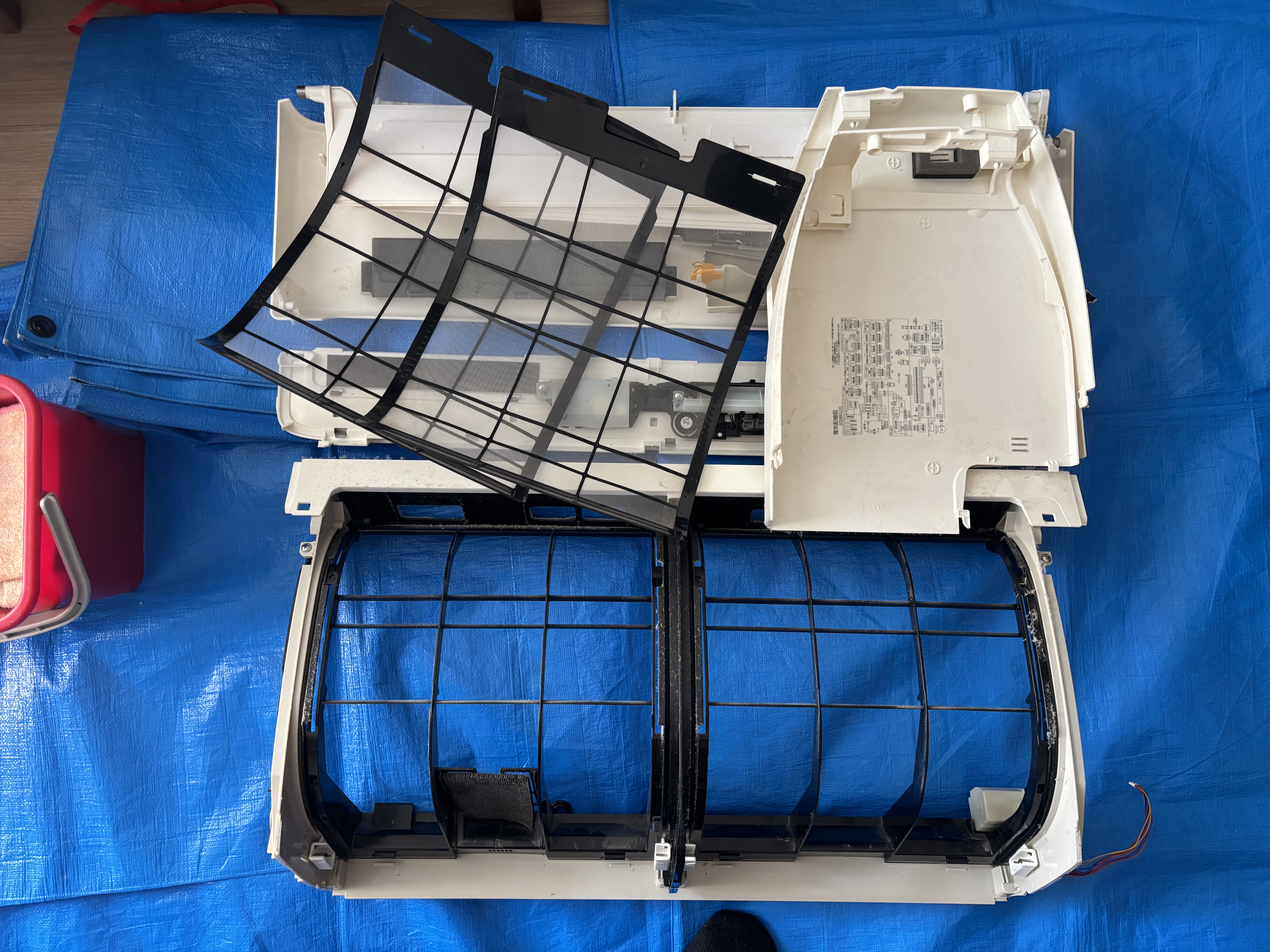 埼玉県さいたま市浦和区のお掃除機能付きエアコンの作業前3