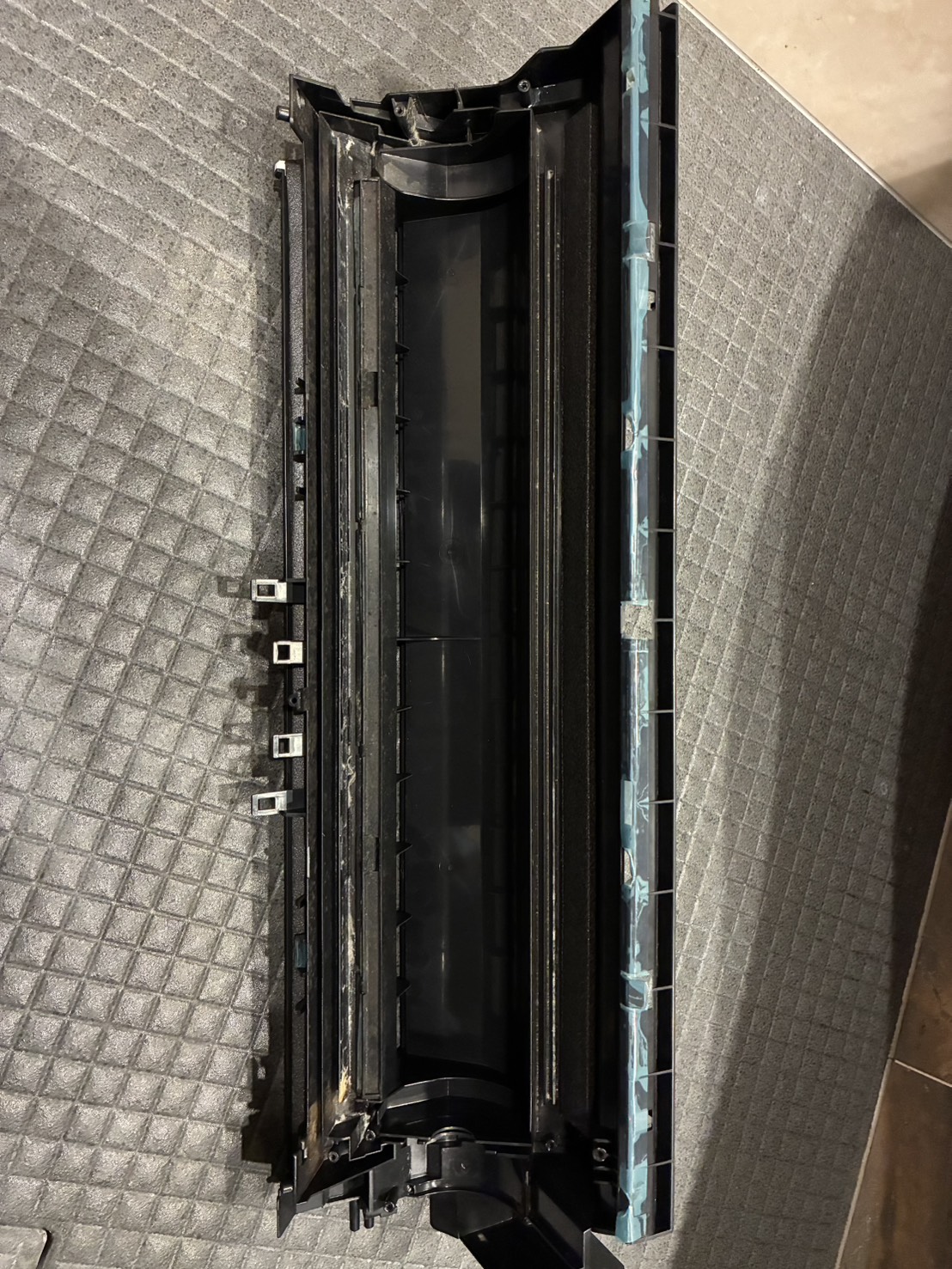 宮城県仙台市太白区の壁掛けエアコンの作業前2