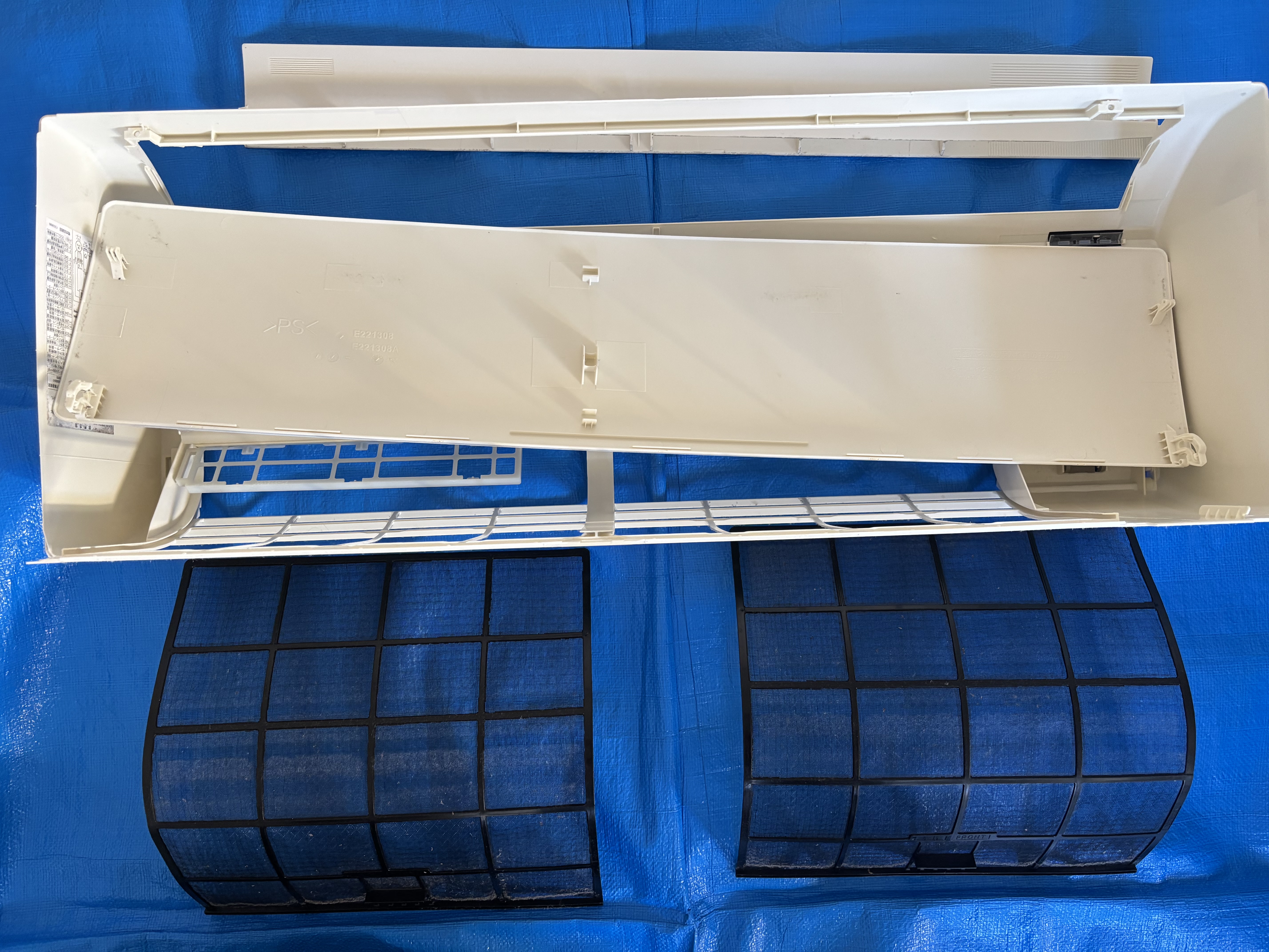 埼玉県戸田市の壁掛けエアコンの作業前3