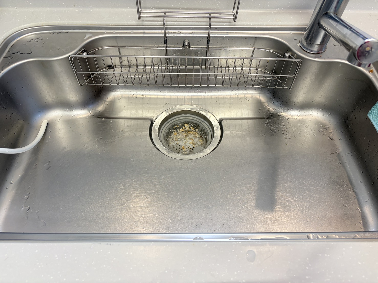 静岡県静岡市駿河区西島のキッチンクリーニングの作業前2