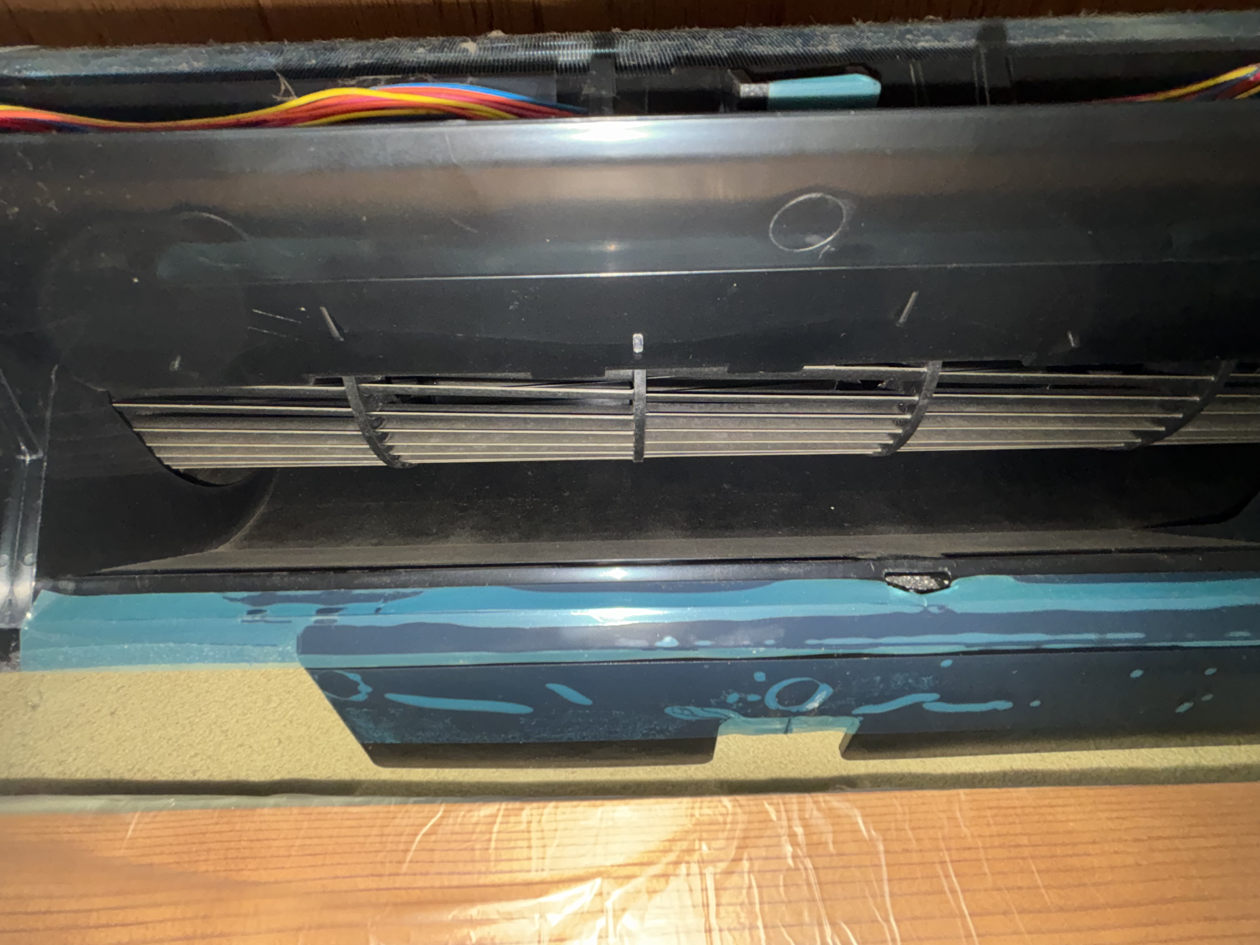 埼玉県さいたま市見沼区のお掃除機能付きエアコンの作業前2