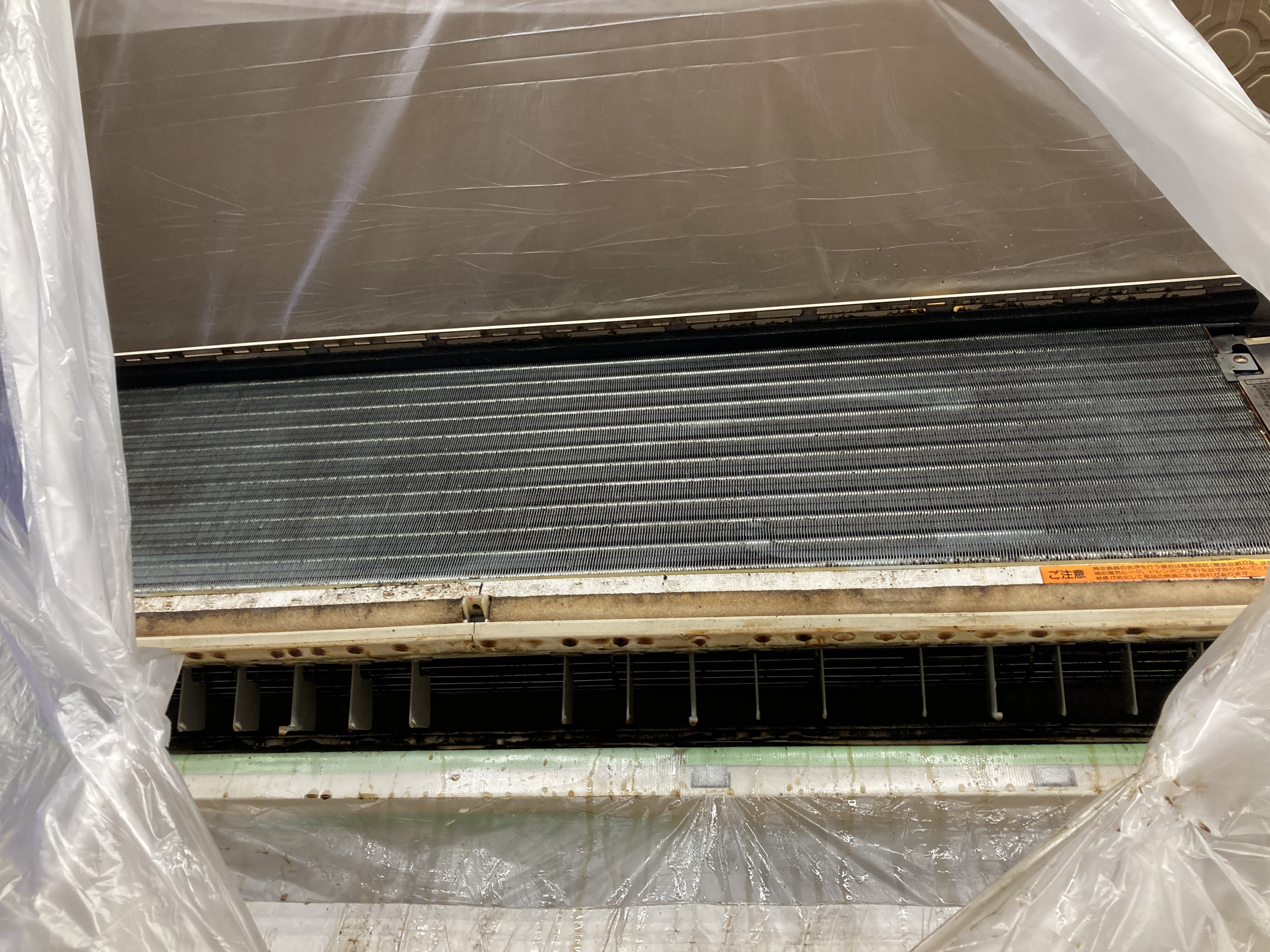 京都府京都市南区吉祥院の壁掛けエアコンの作業前1