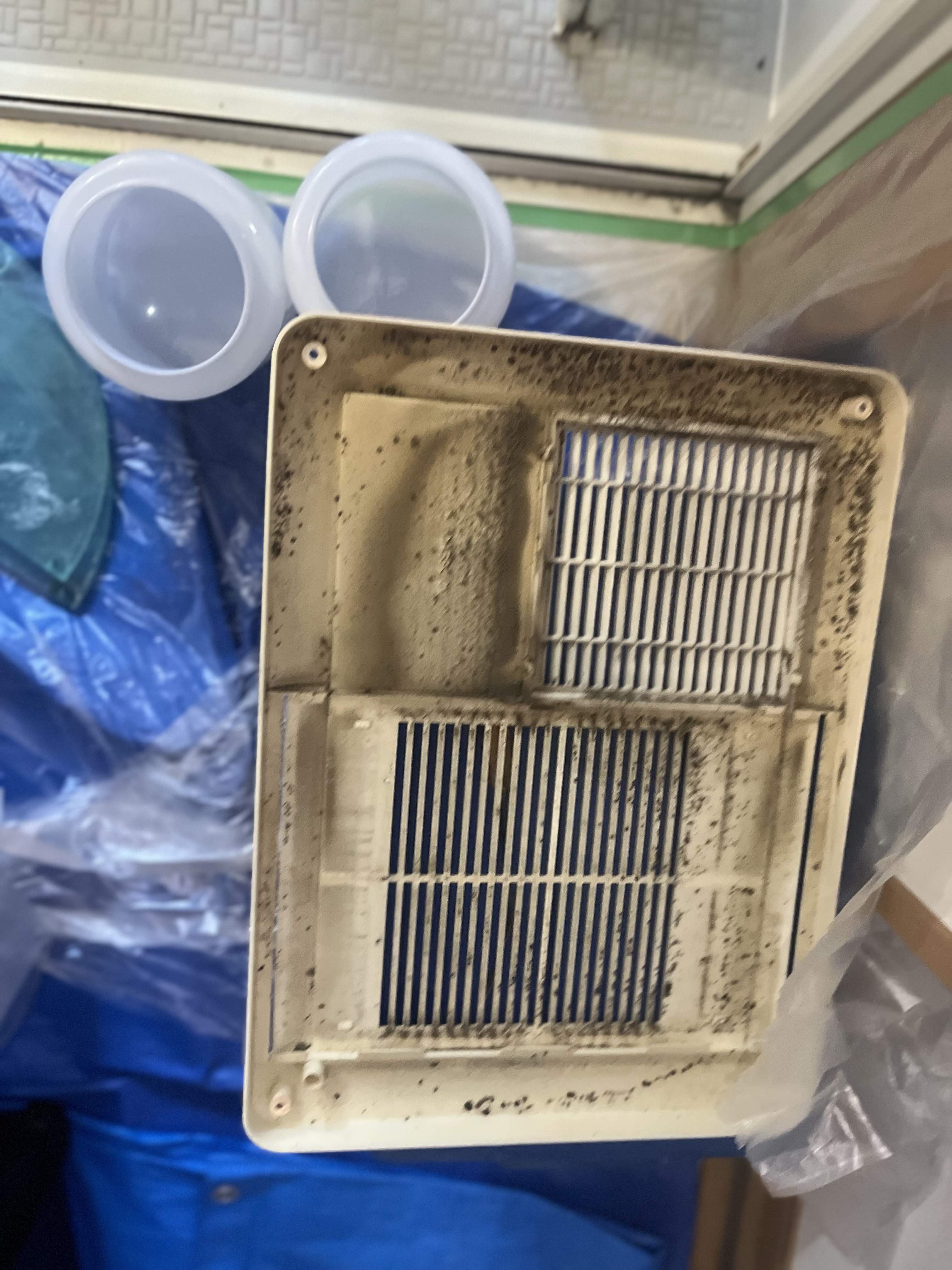 埼玉県狭山市の浴室・お風呂クリーニングの作業前1