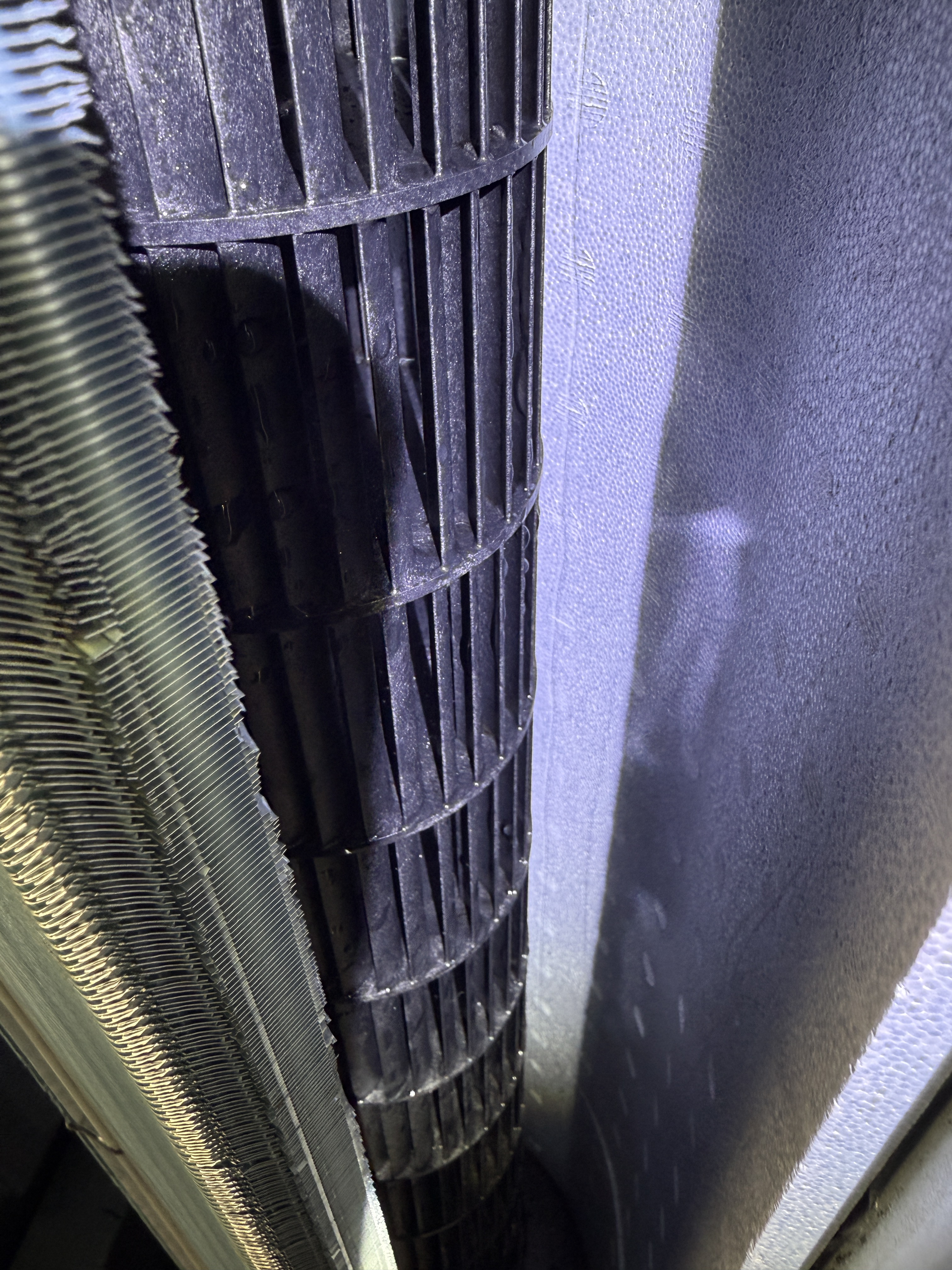 東京都港区の壁掛けエアコンの作業後2