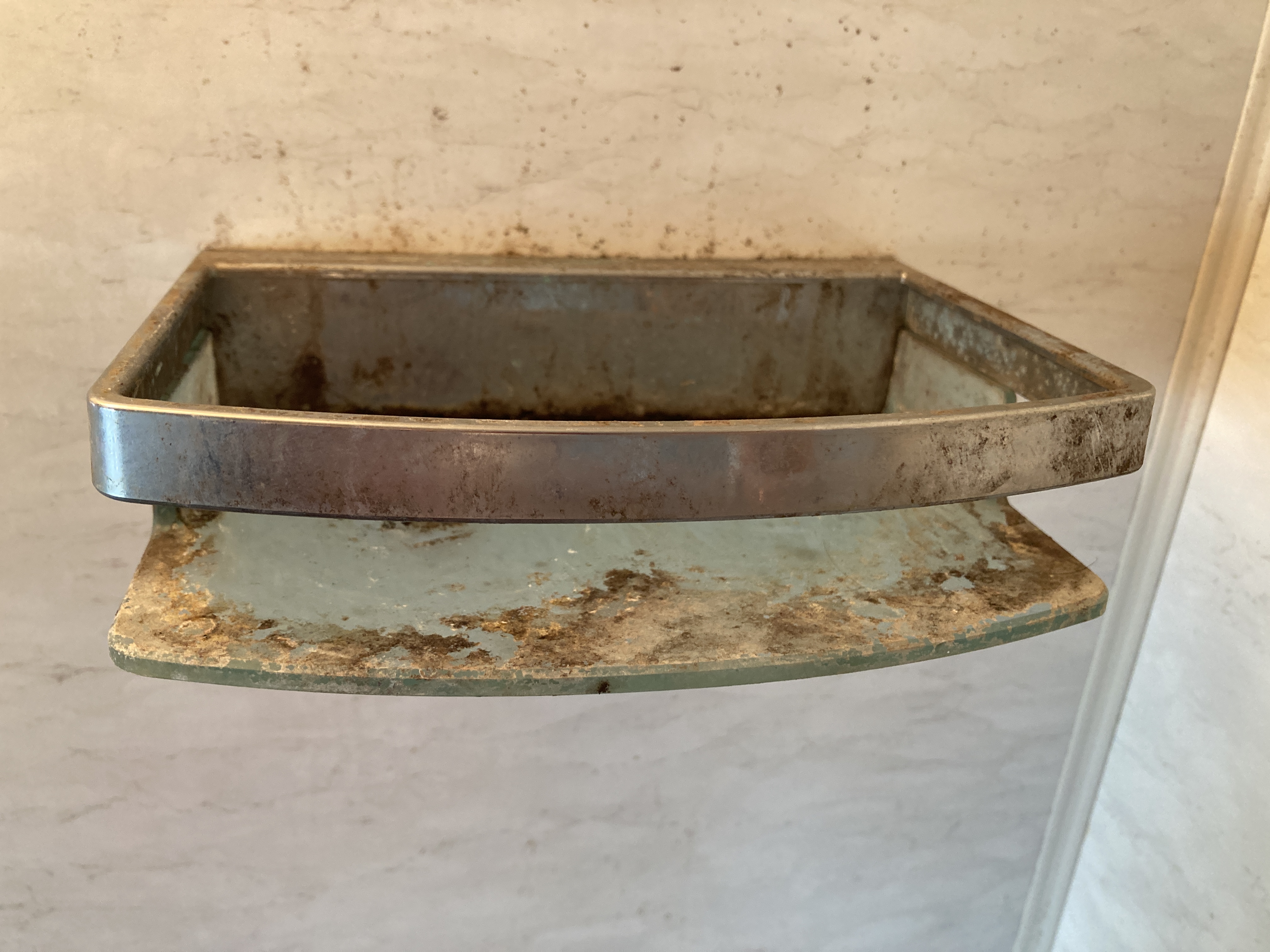 京都府宇治市莵道田中の浴室・お風呂クリーニングの作業前2