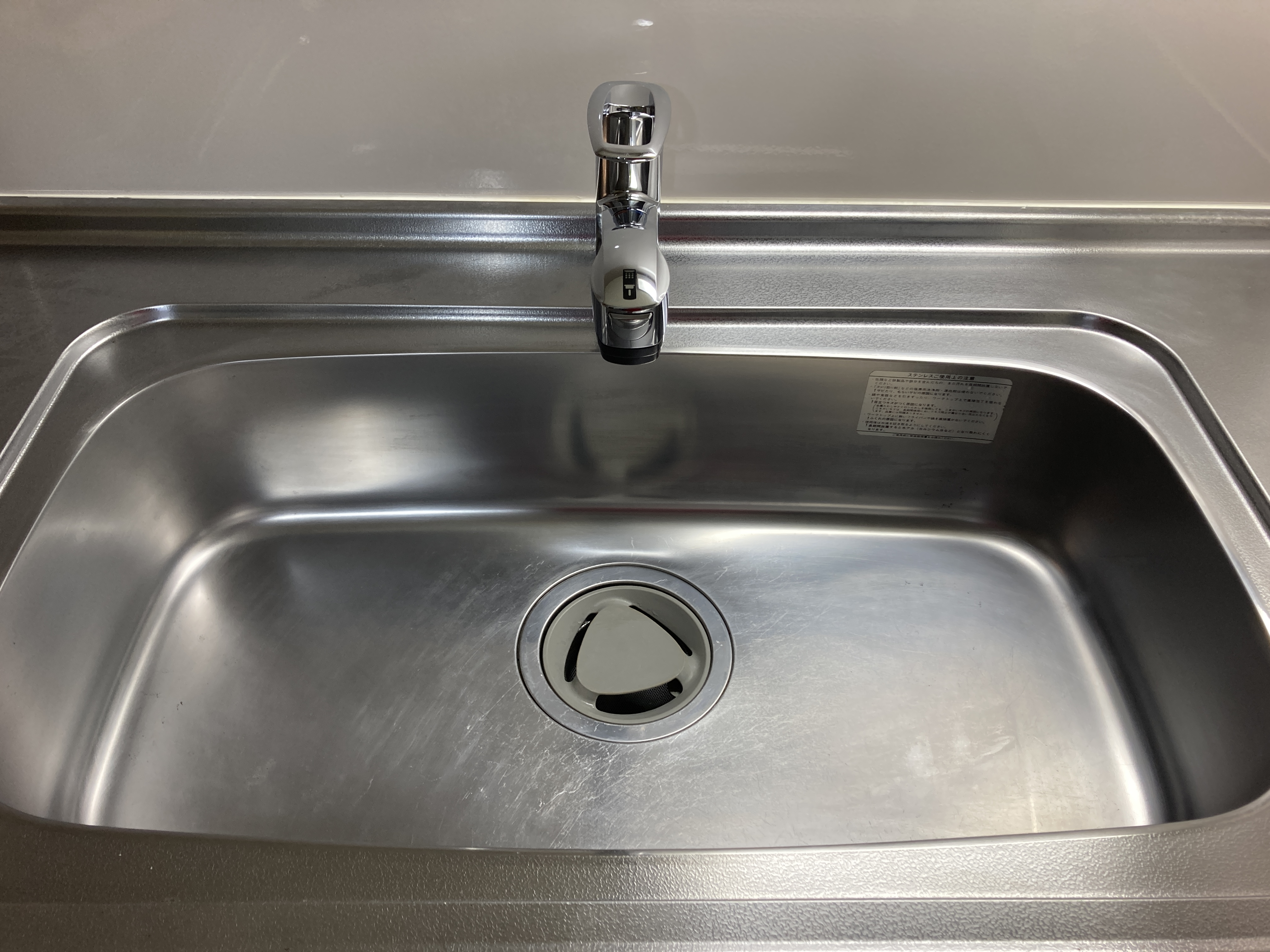 京都府向日市寺戸町七の壺の賃貸住宅退去後の原状回復クリーニングの作業後3