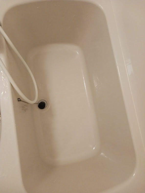 神奈川県川崎市川崎区の浴室・お風呂クリーニングの作業後2