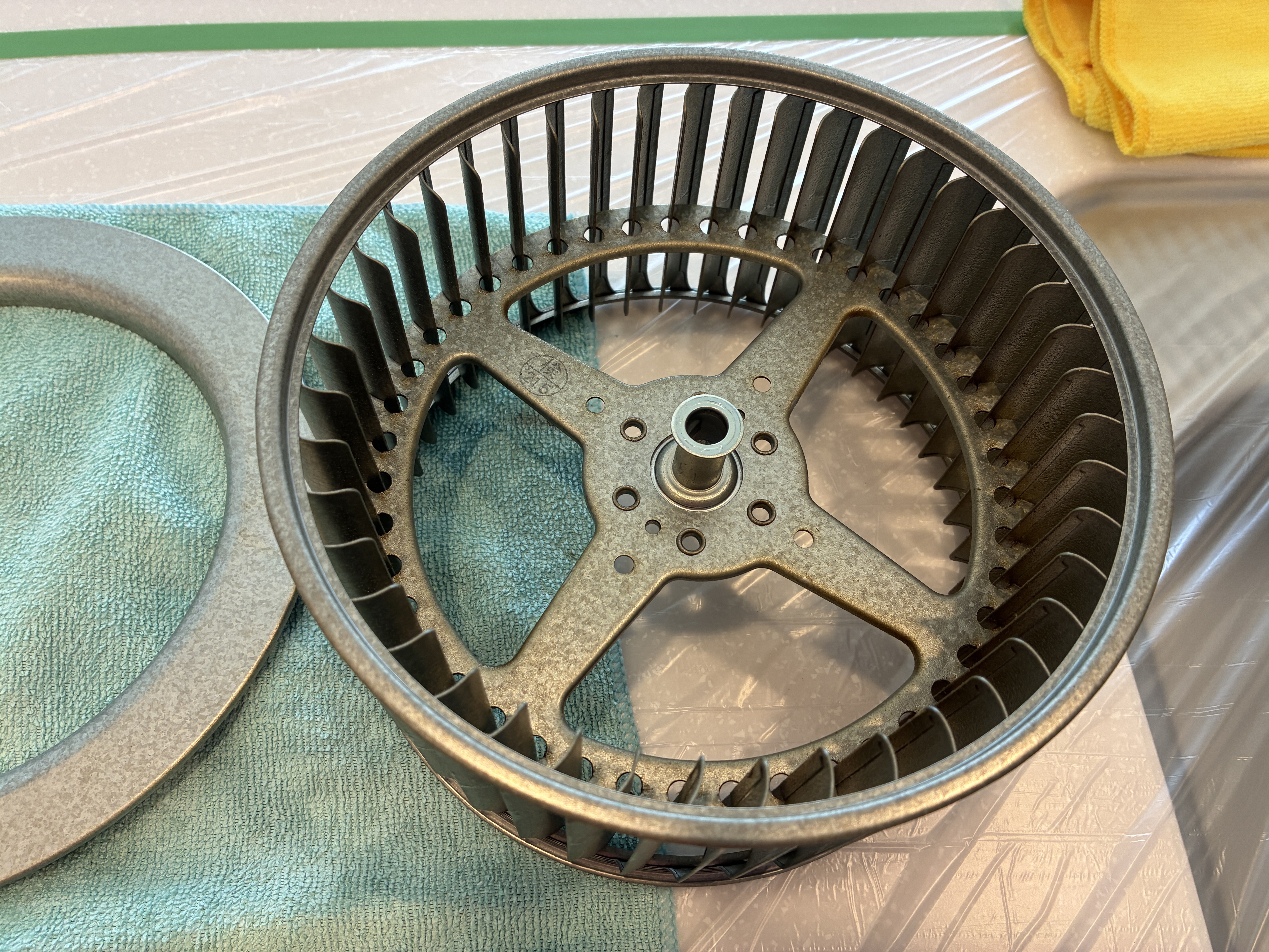 茨城県守谷市のレンジフードクリーニングの作業前2