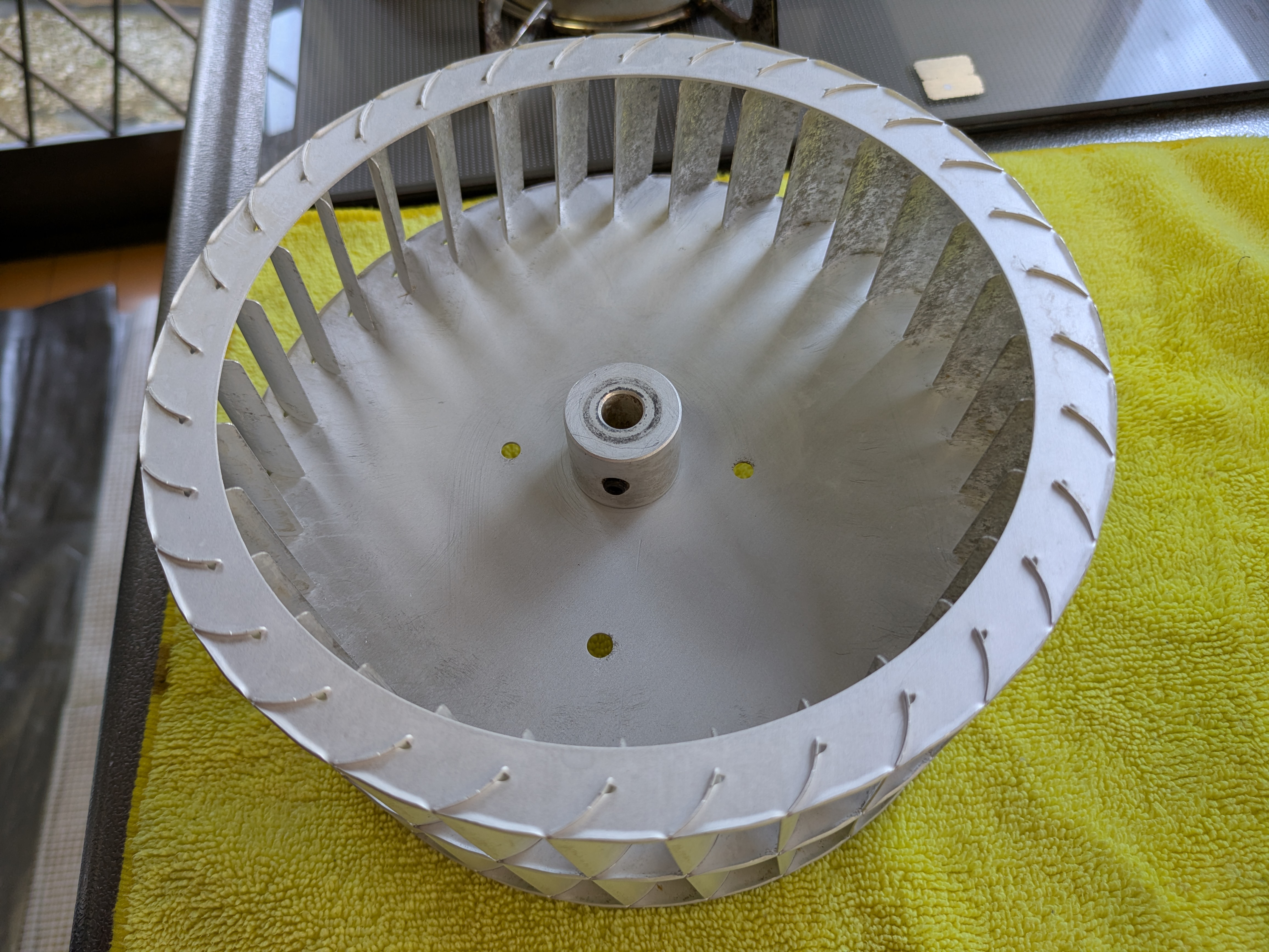 埼玉県白岡市のレンジフードクリーニングの作業後1