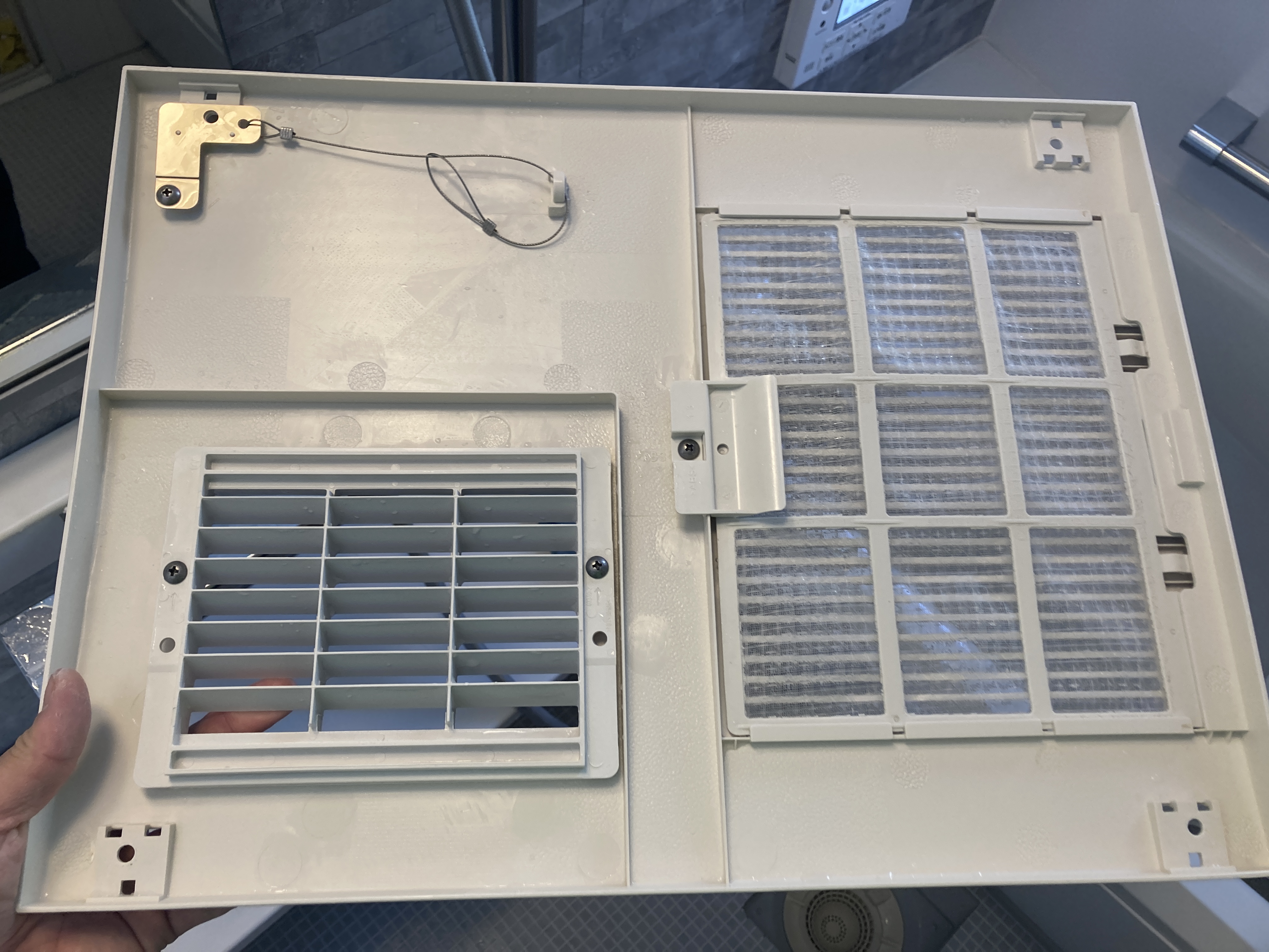 京都府京都市左京区岡崎東福ノ川町の浴室・お風呂クリーニングの作業後1