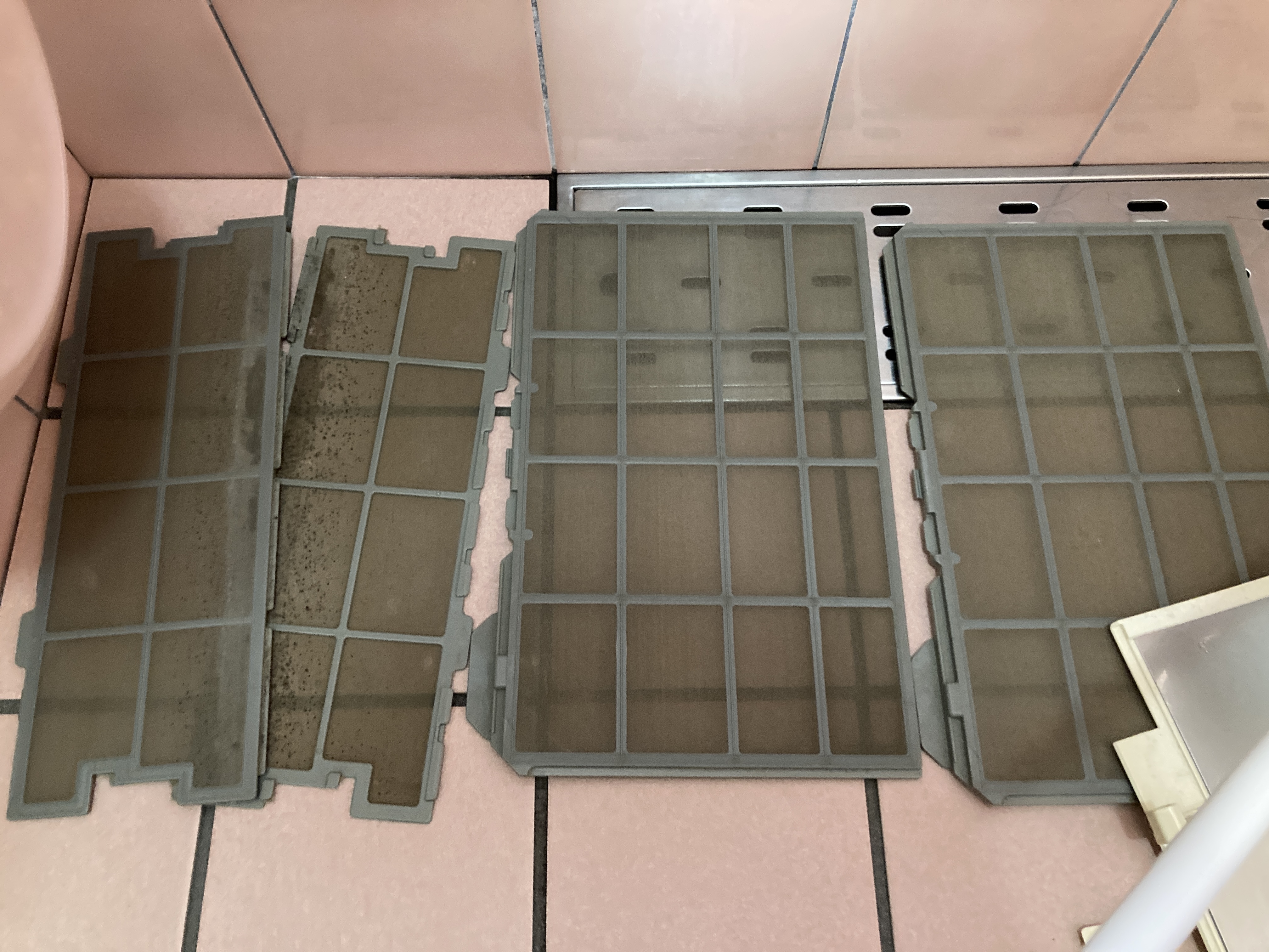 京都府京都市左京区岩倉三宅町のお掃除機能付きエアコンの作業前3