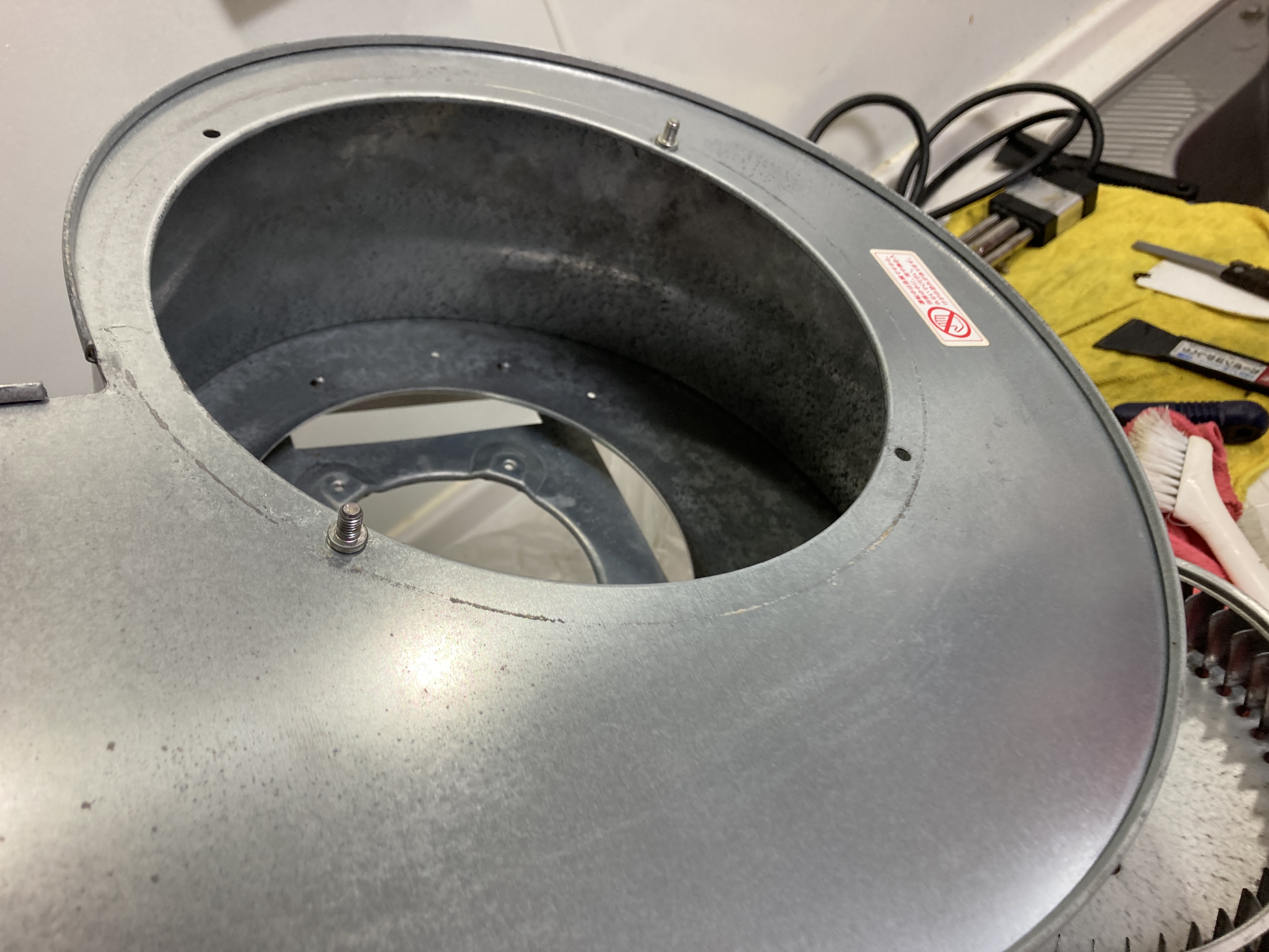 京都府京都市伏見区深草兜山町のレンジフードクリーニングの作業後2