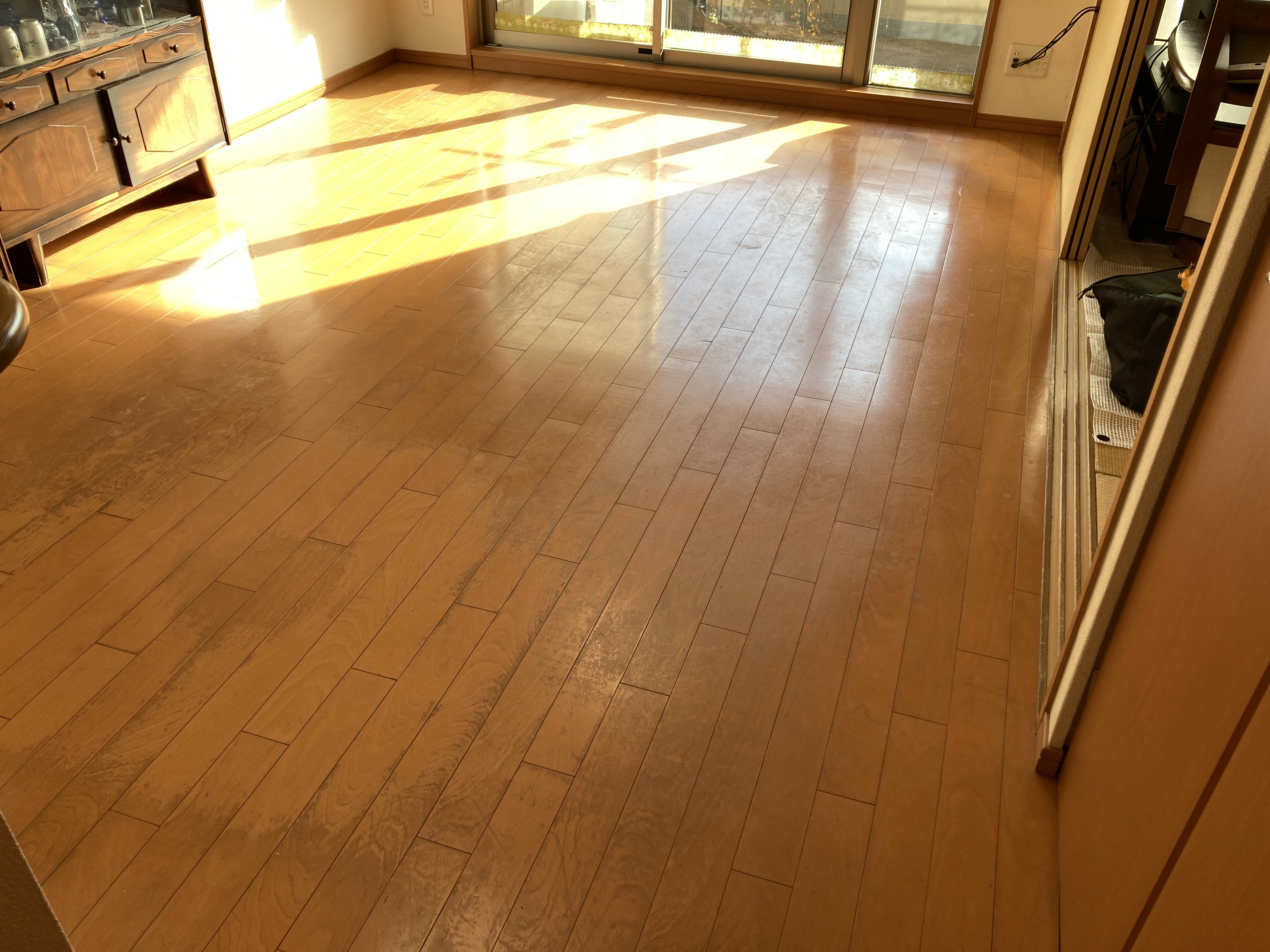 京都府京都市中京区柳八幡町のフローリングクリーニングの作業前3