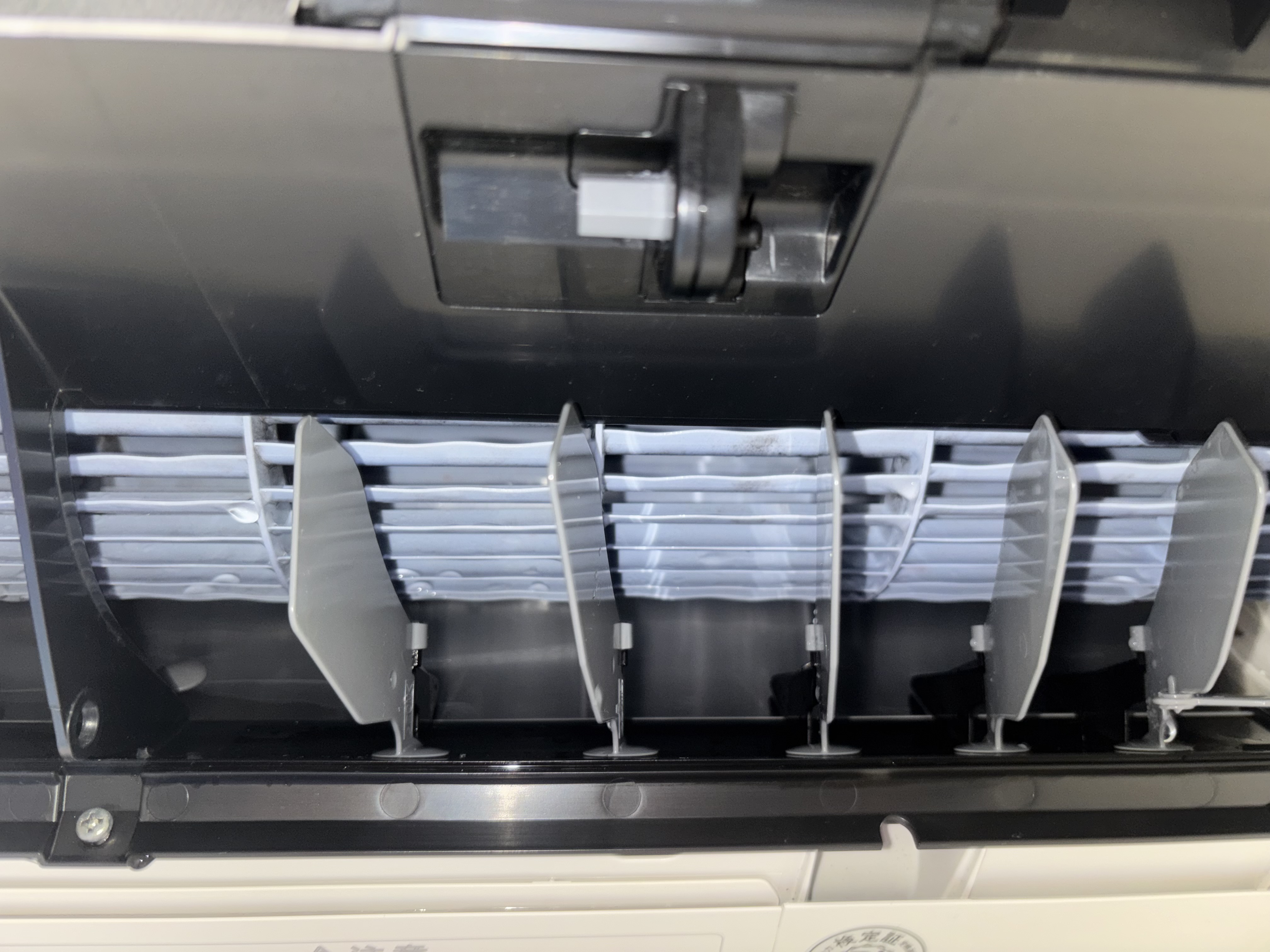 埼玉県さいたま市浦和区のお掃除機能付きエアコンの作業後1