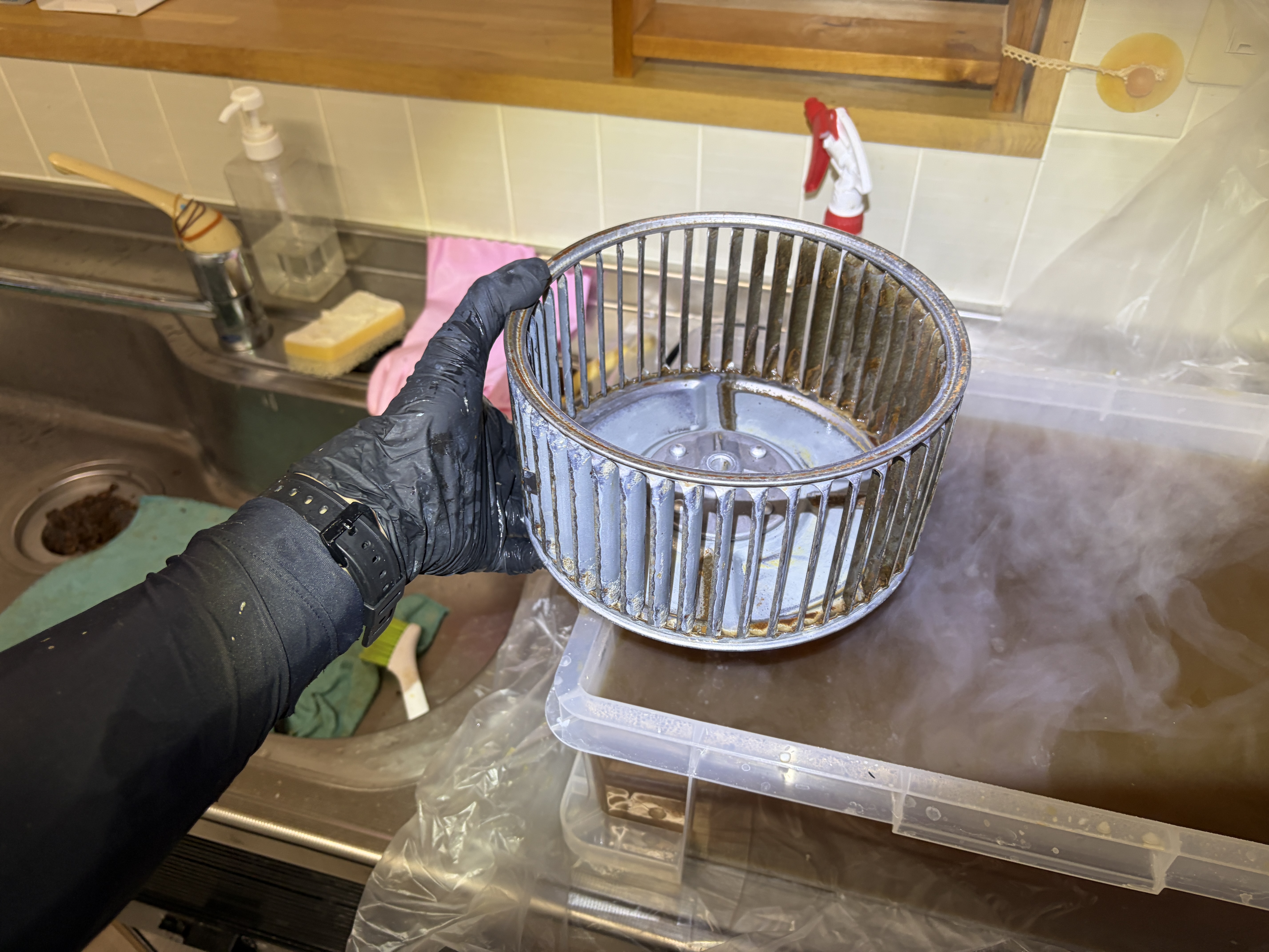 兵庫県川西市丸山台のレンジフードクリーニングの作業後2