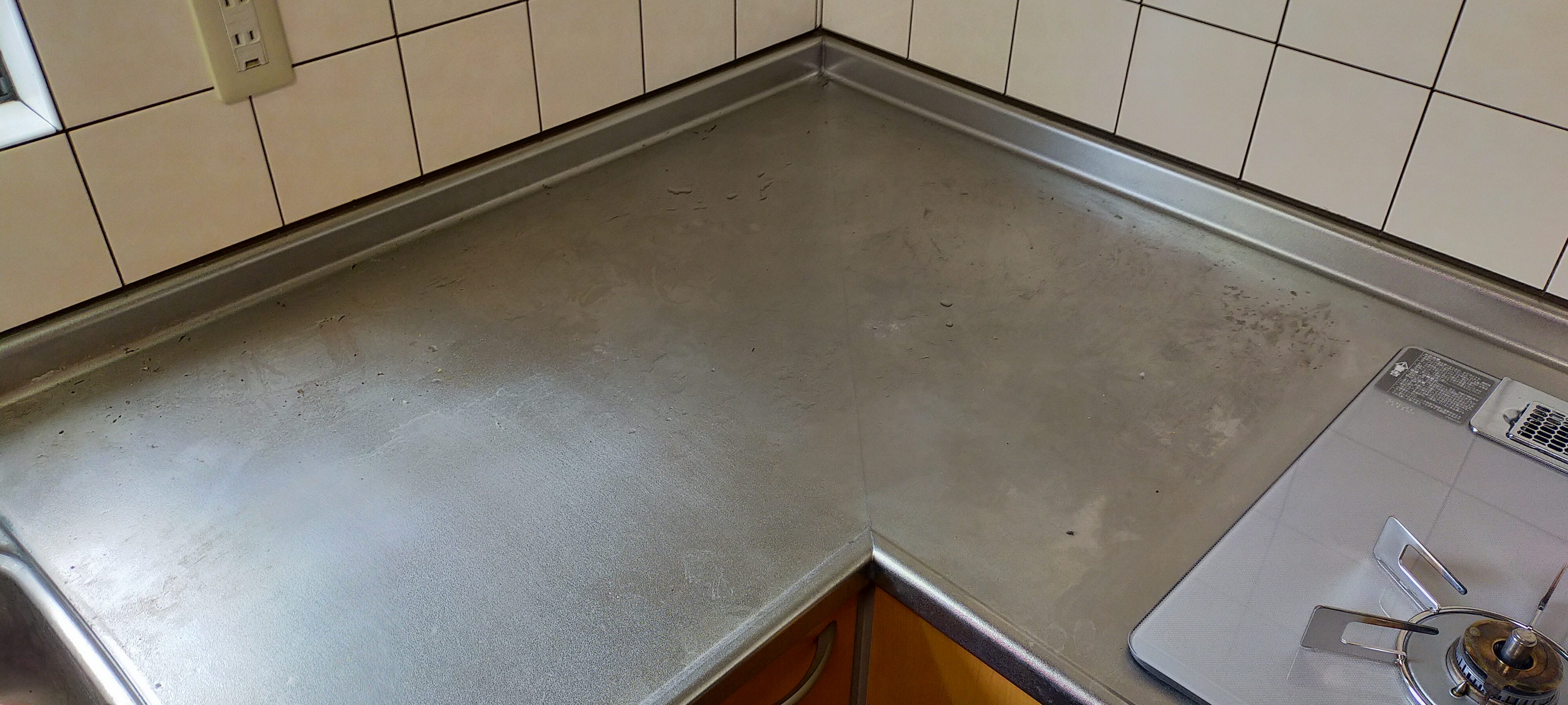 京都府京都市伏見区羽束師鴨川町のキッチンクリーニングの作業前1