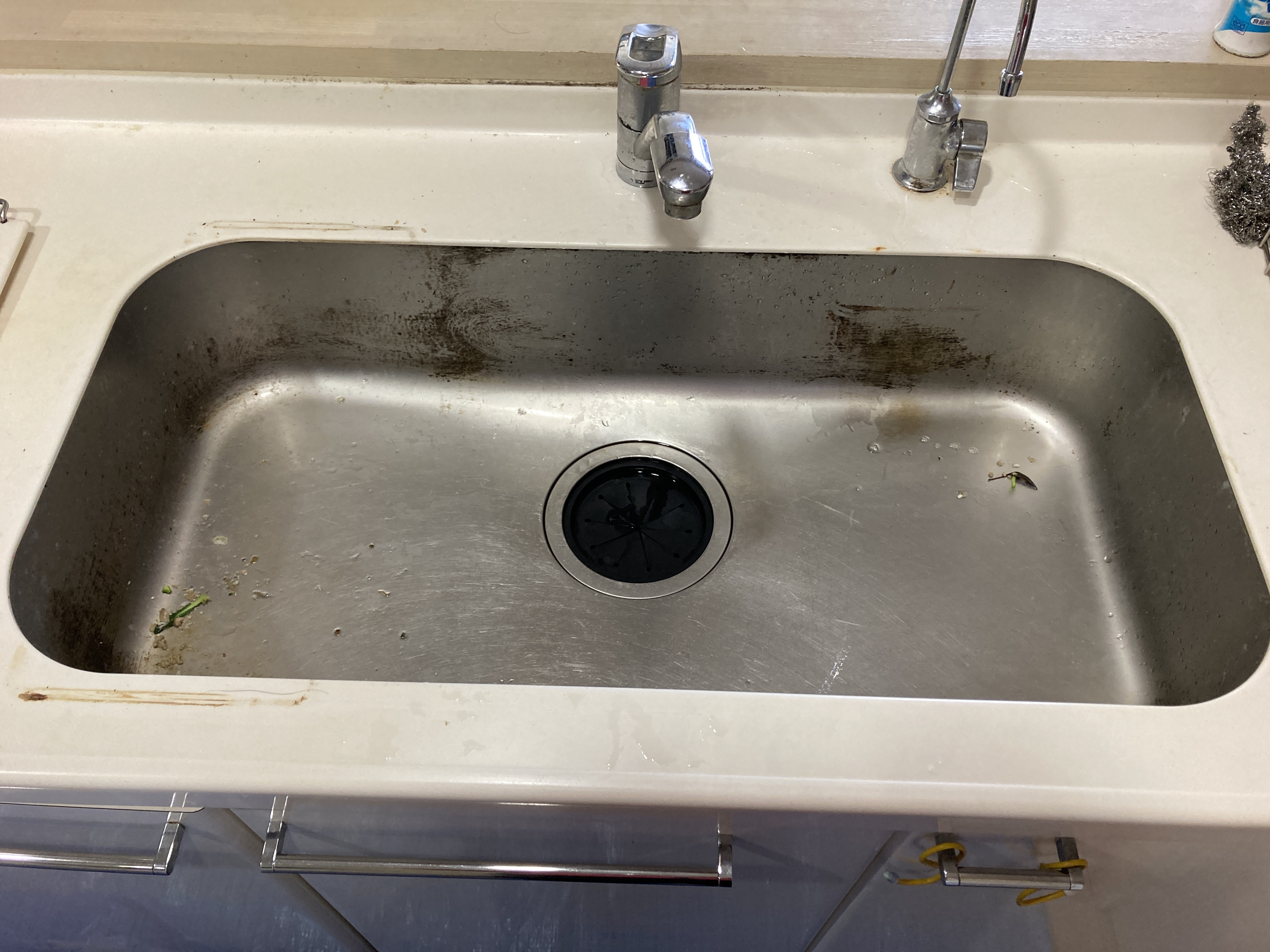 京都府京都市山科区西野楳本町のキッチンクリーニングの作業前3