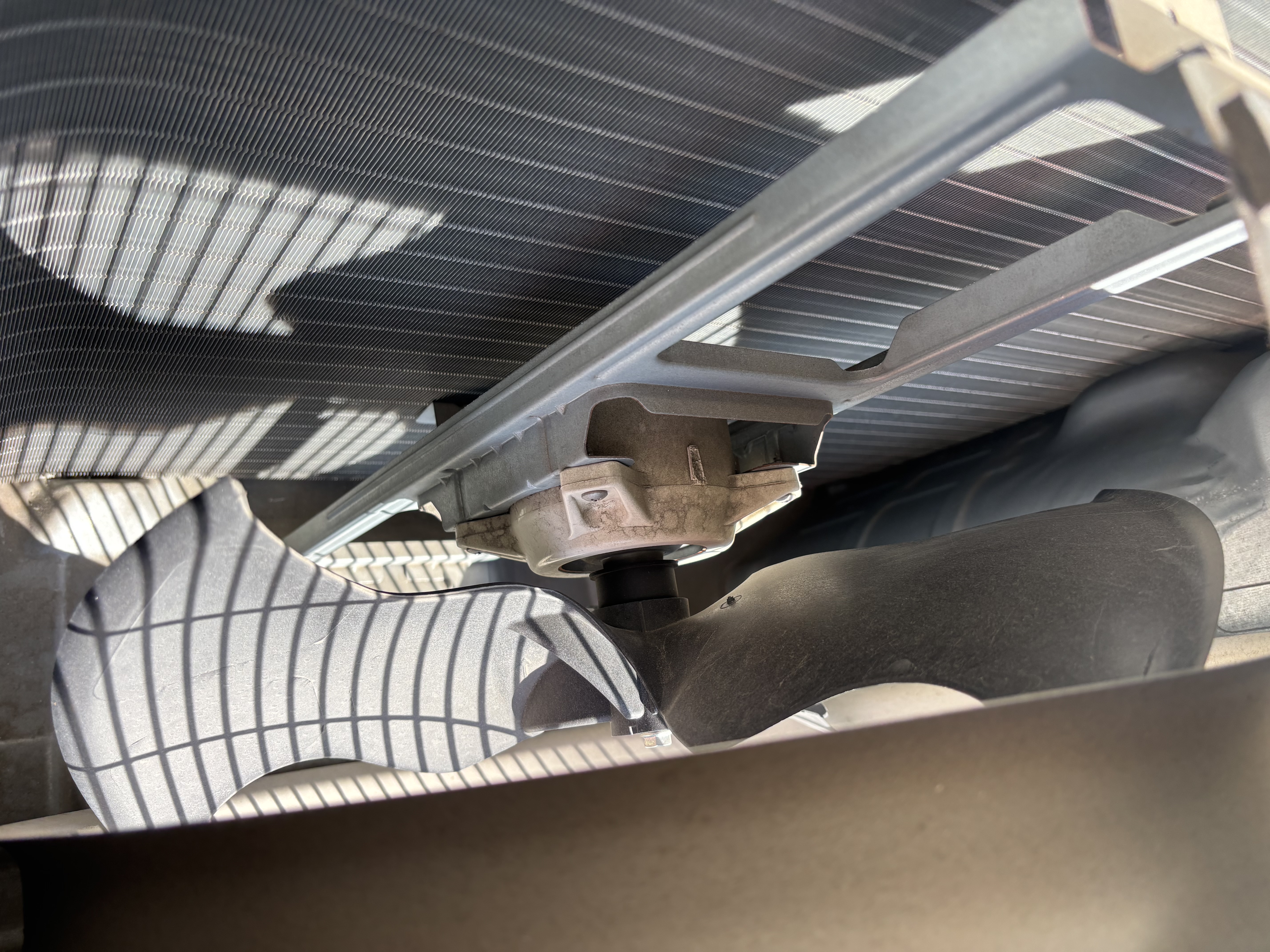 埼玉県さいたま市北区のお掃除機能付きエアコンの作業前1