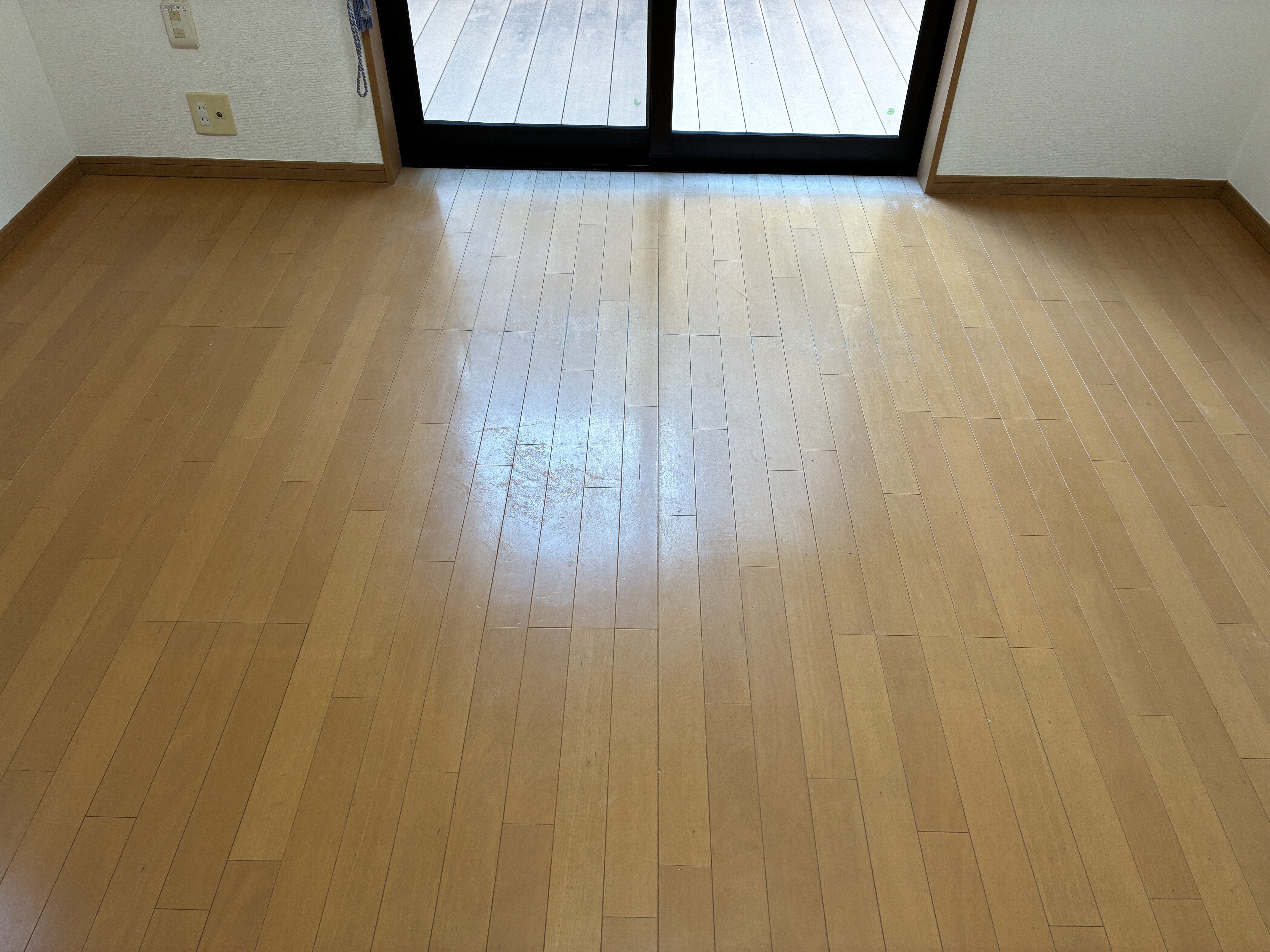 茨城県取手市のフローリングクリーニングの作業前1