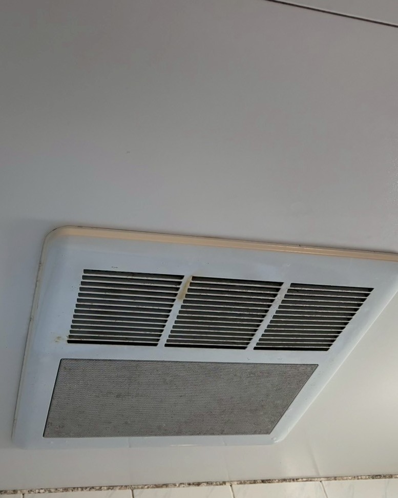 茨城県土浦市の浴室・お風呂クリーニングの作業後2