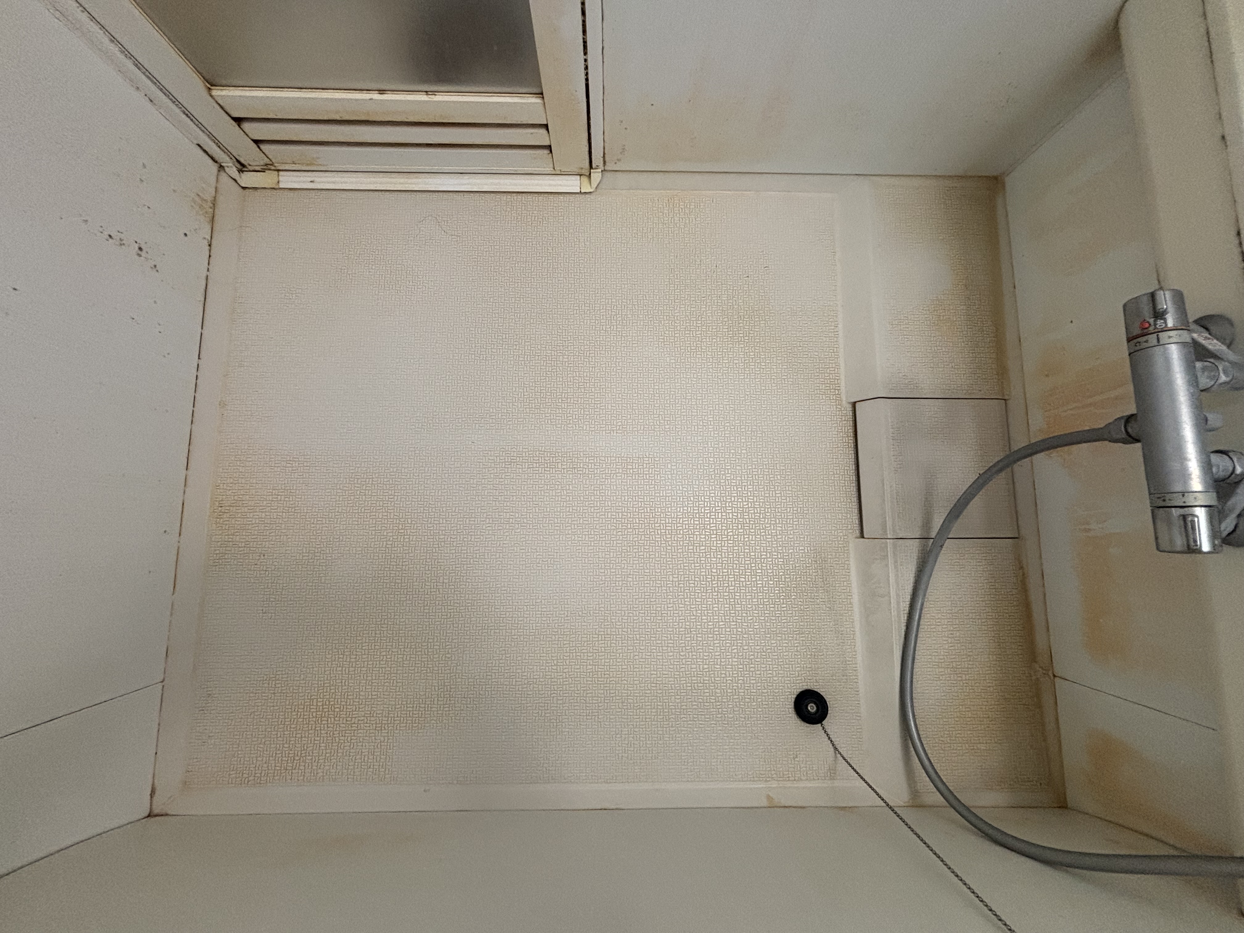 埼玉県戸田市の浴室・お風呂クリーニングの作業前2