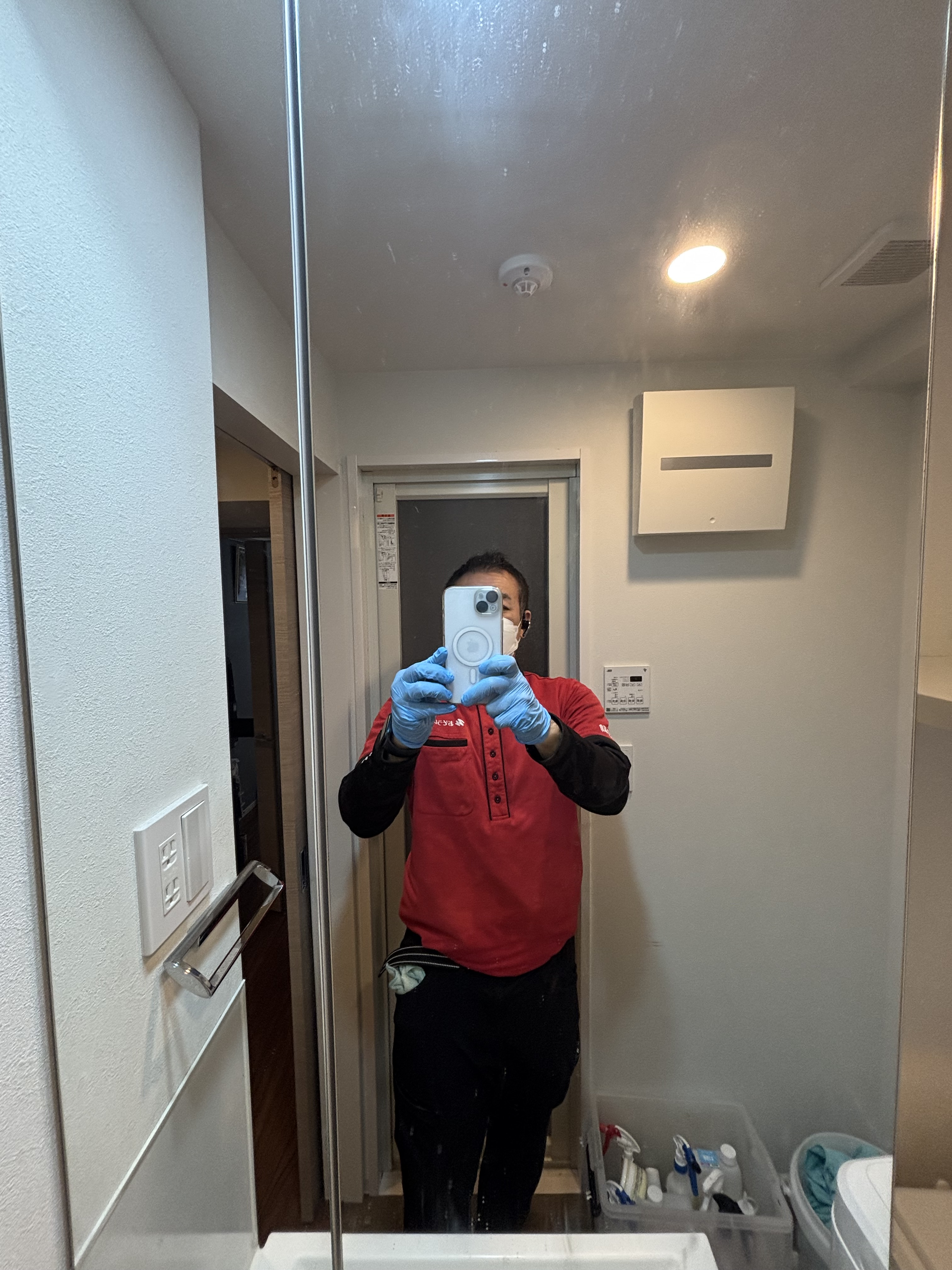 埼玉県さいたま市大宮区の洗面所クリーニングの作業前2