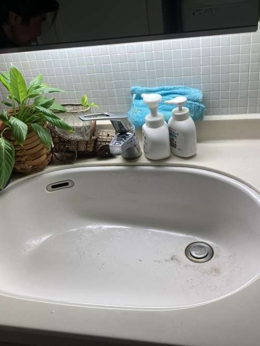 東京都中央区日本橋人形町の洗面所クリーニングの作業前1