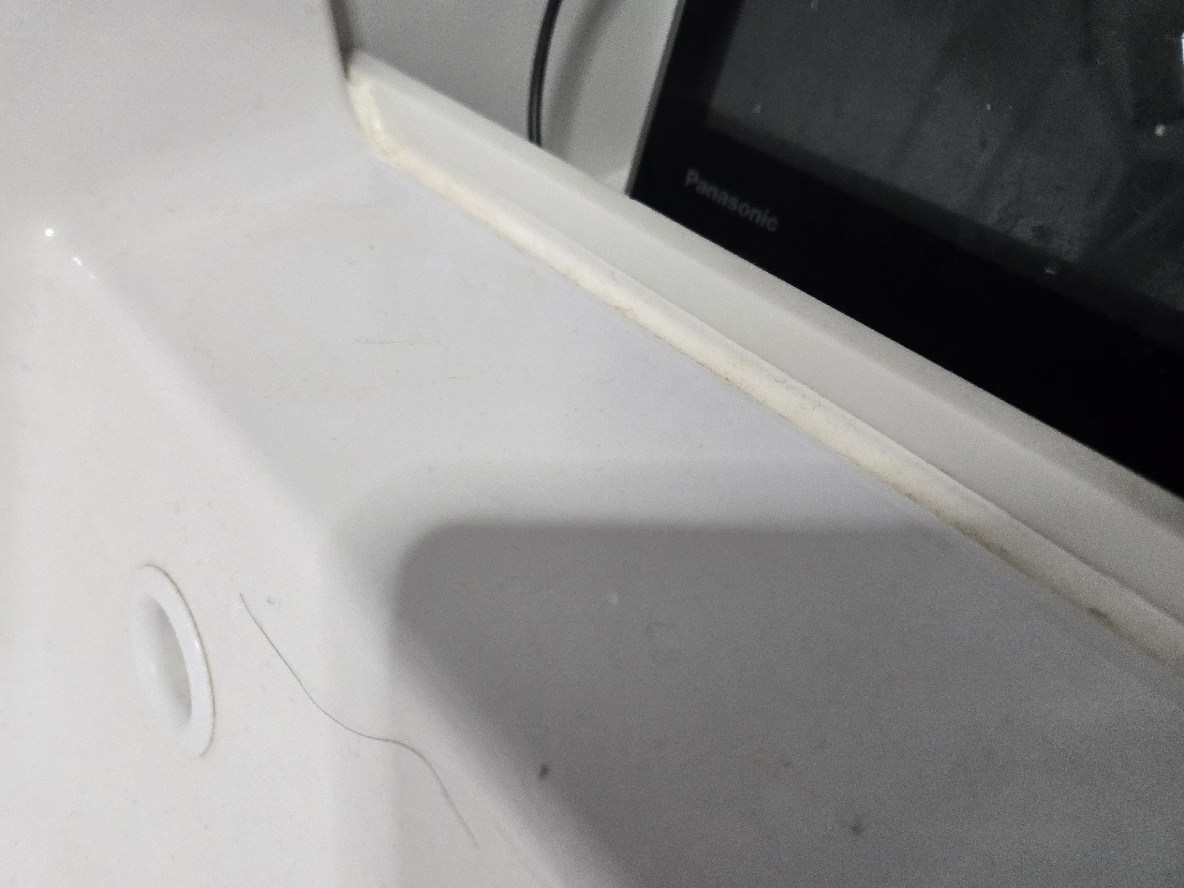 東京都小金井市の洗面所クリーニングの作業前3