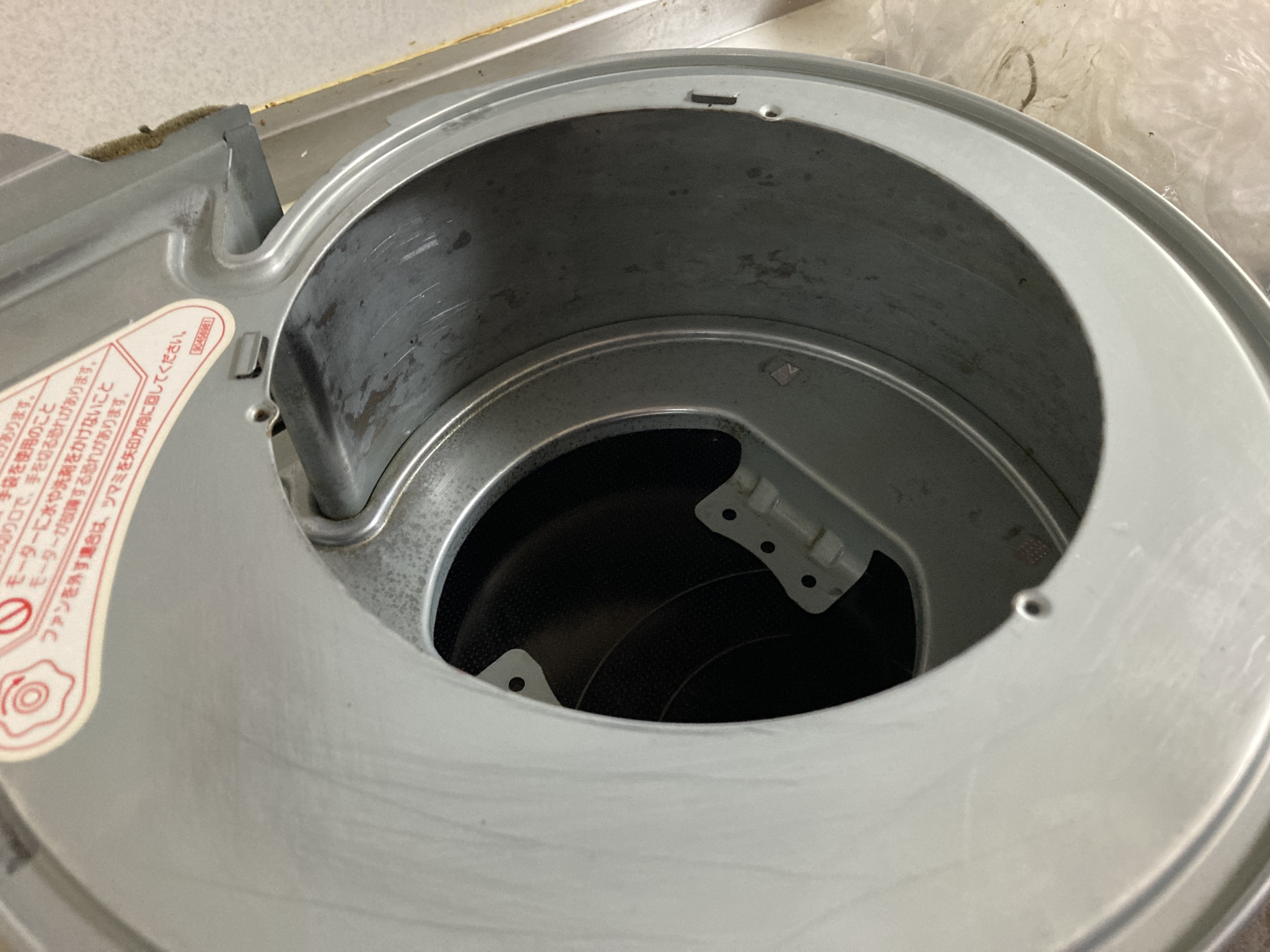 京都府京都市左京区下鴨下川原町のレンジフードクリーニングの作業後1