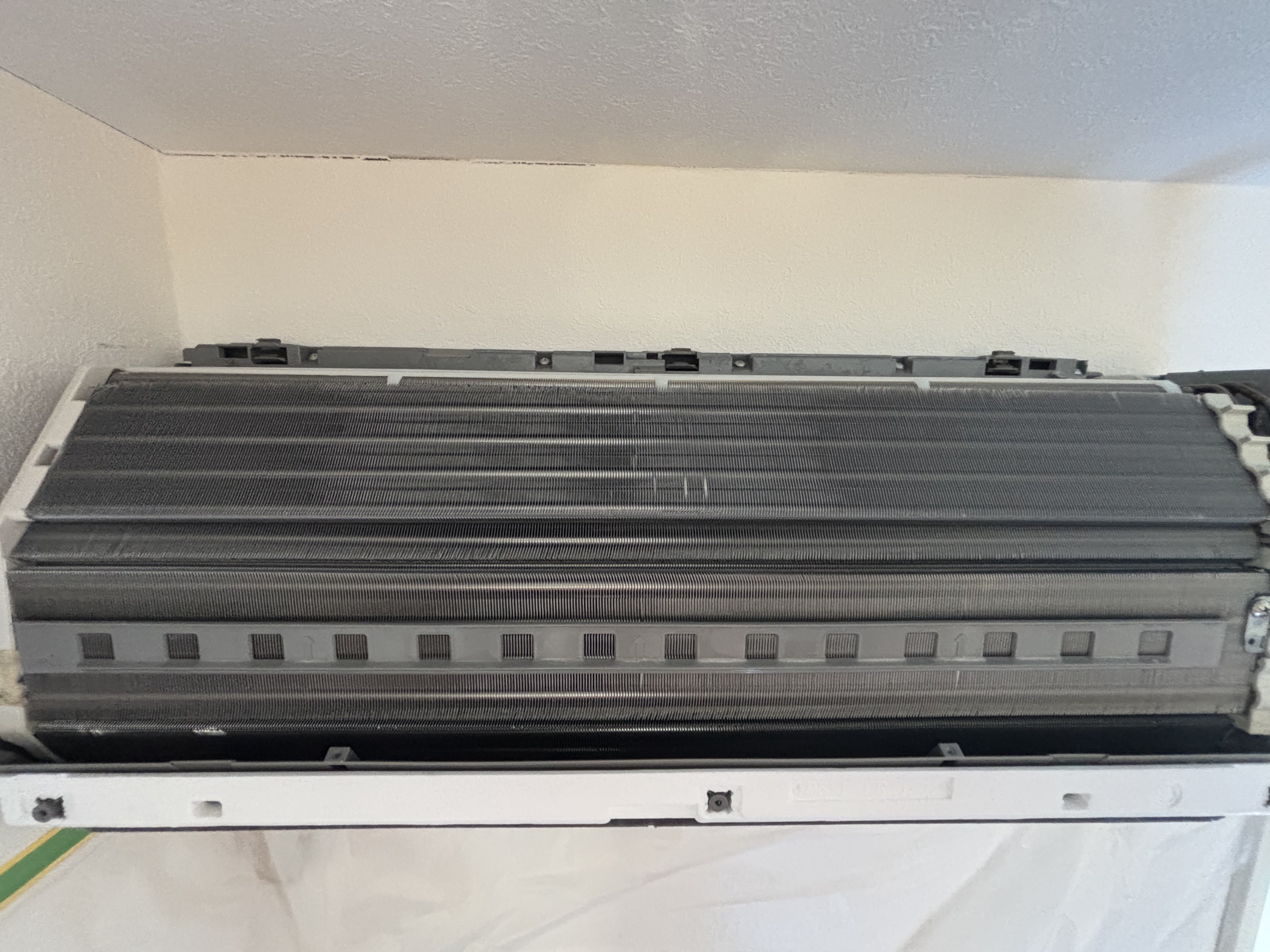 埼玉県川越市のお掃除機能付きエアコンの作業後1