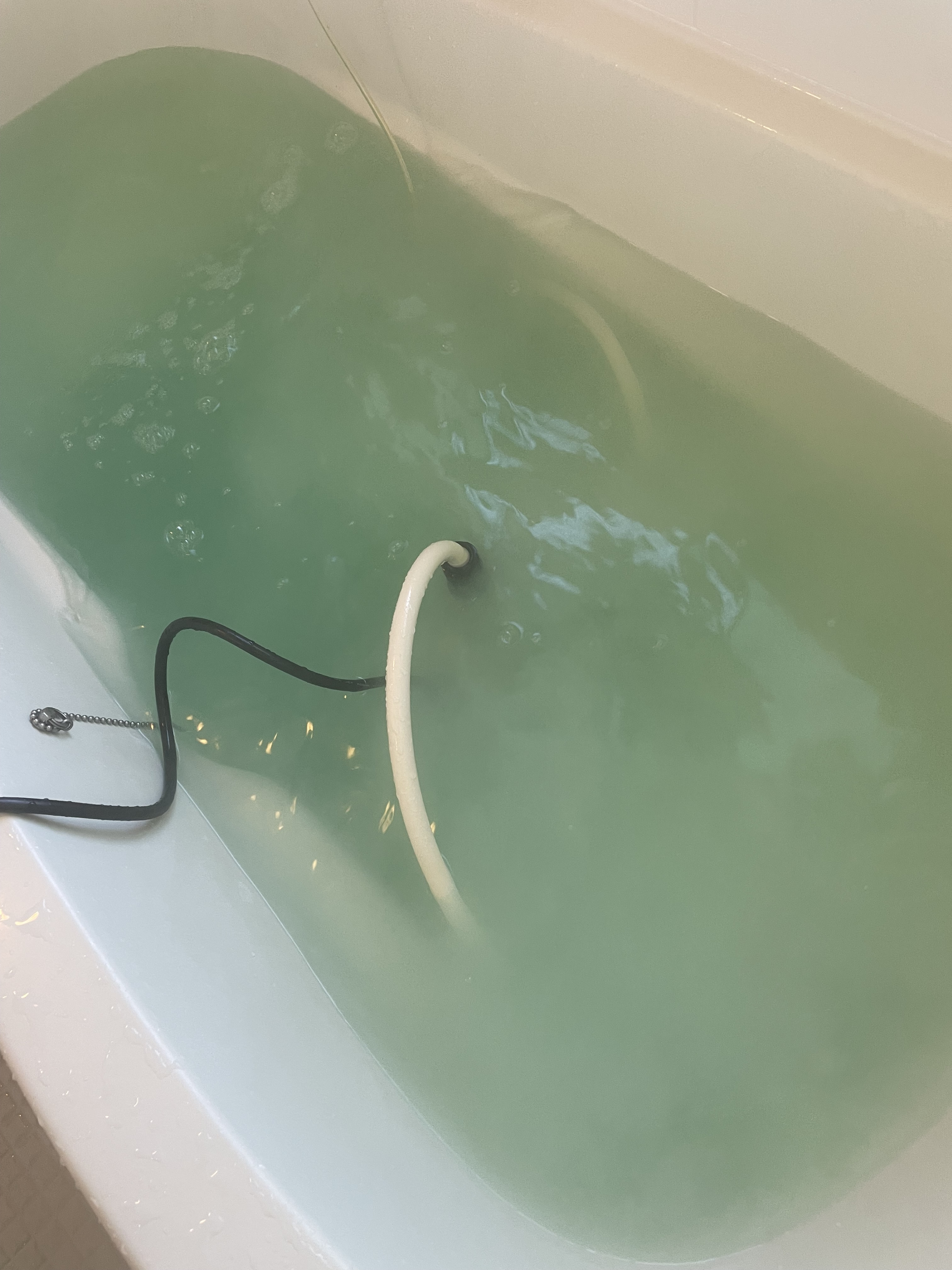 神奈川県横浜市青葉区青葉台の追い焚き配管除菌洗浄の作業前1